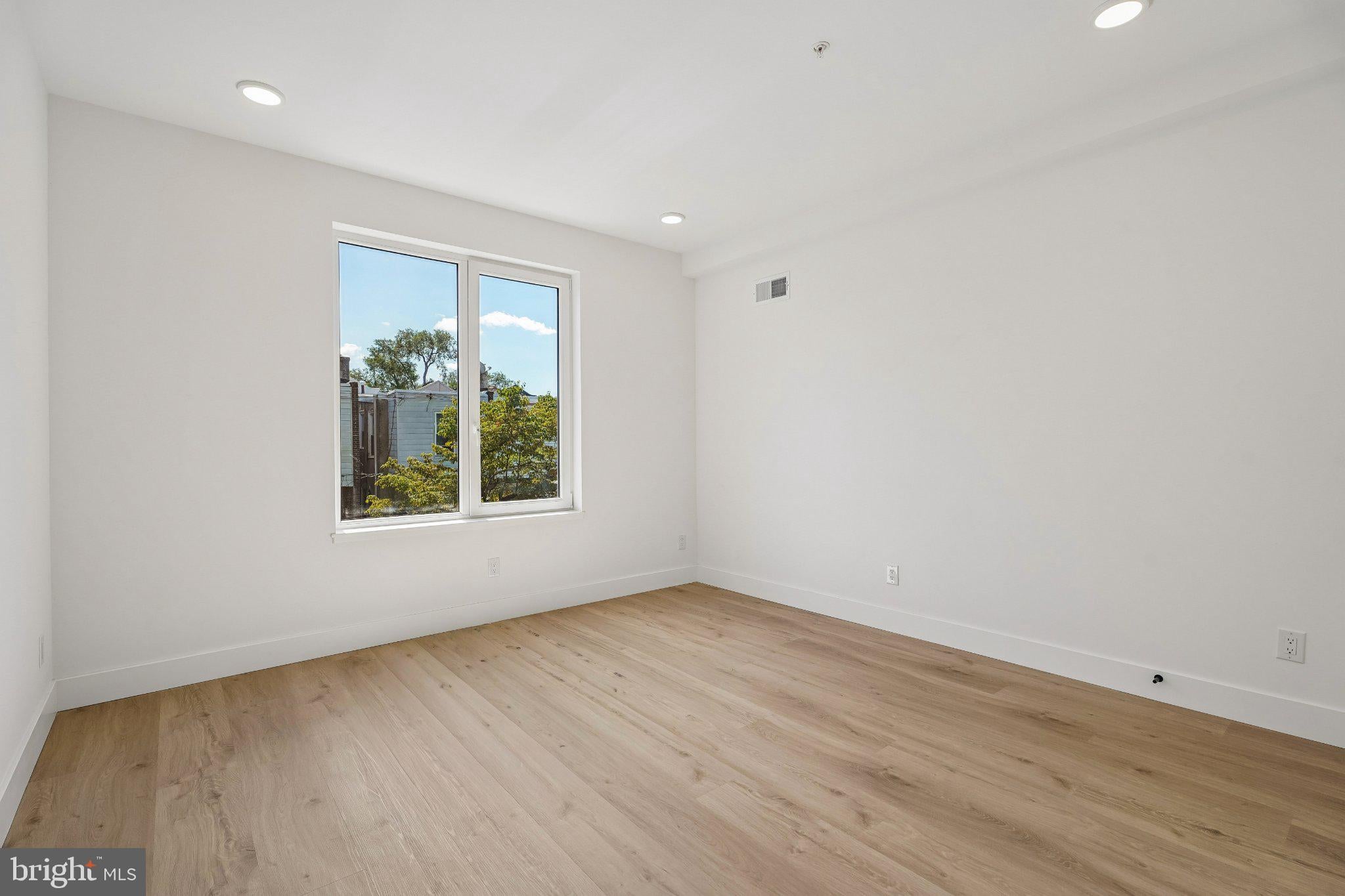 4018 Cambridge St, Philadelphia, PA 19104 photo