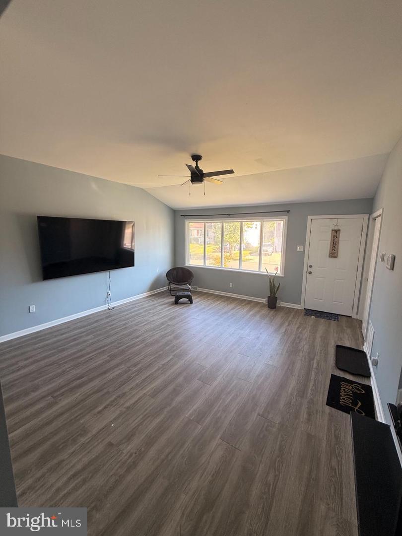 1420 Chestnut Ave, Gloucester City, NJ 08030 photo