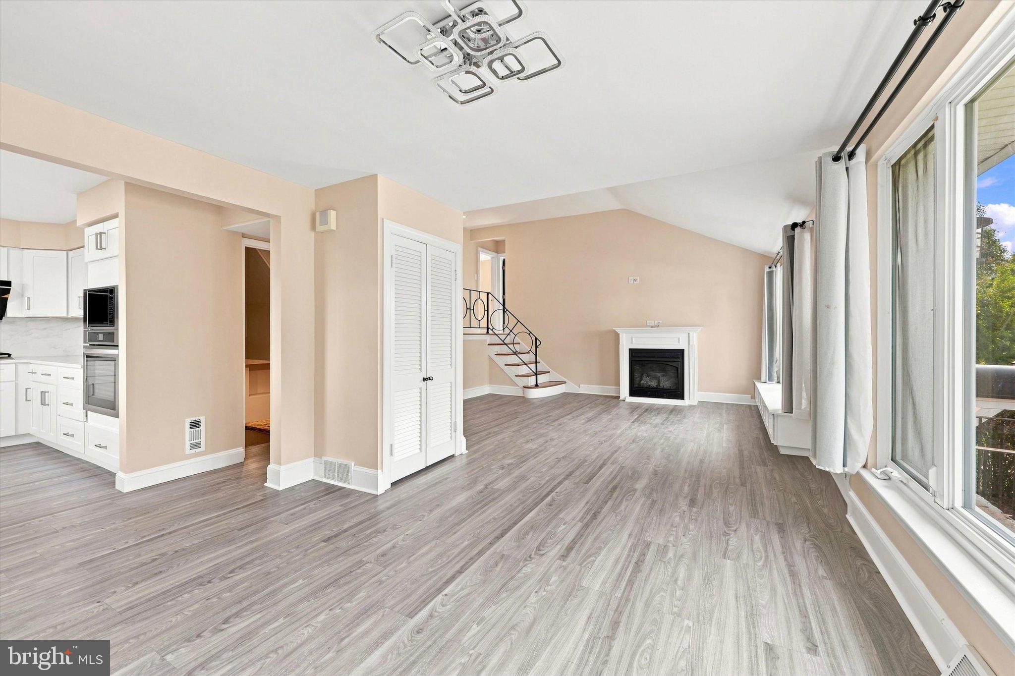 2211 Rhonda Rd, Broomall, PA 19008 photo