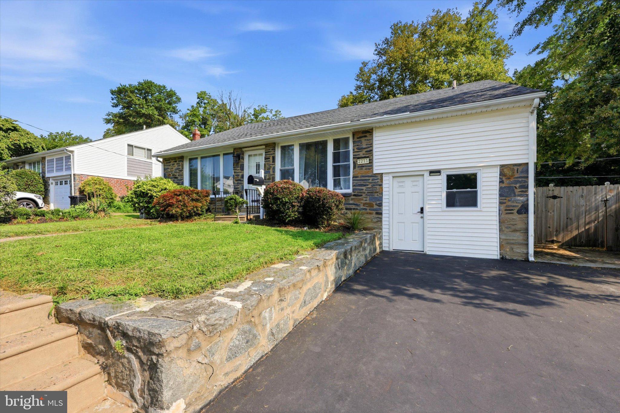 2211 Rhonda Rd, Broomall, PA 19008 photo