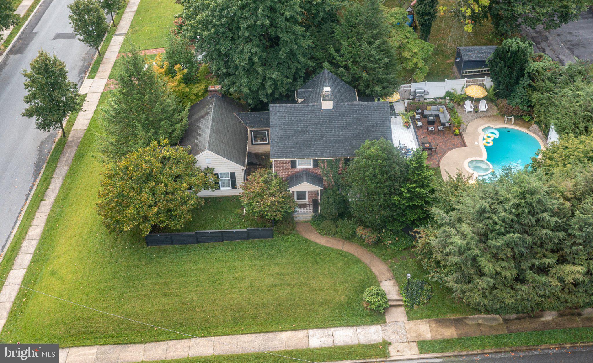 134 Lester Ave, Shillington, PA 19607