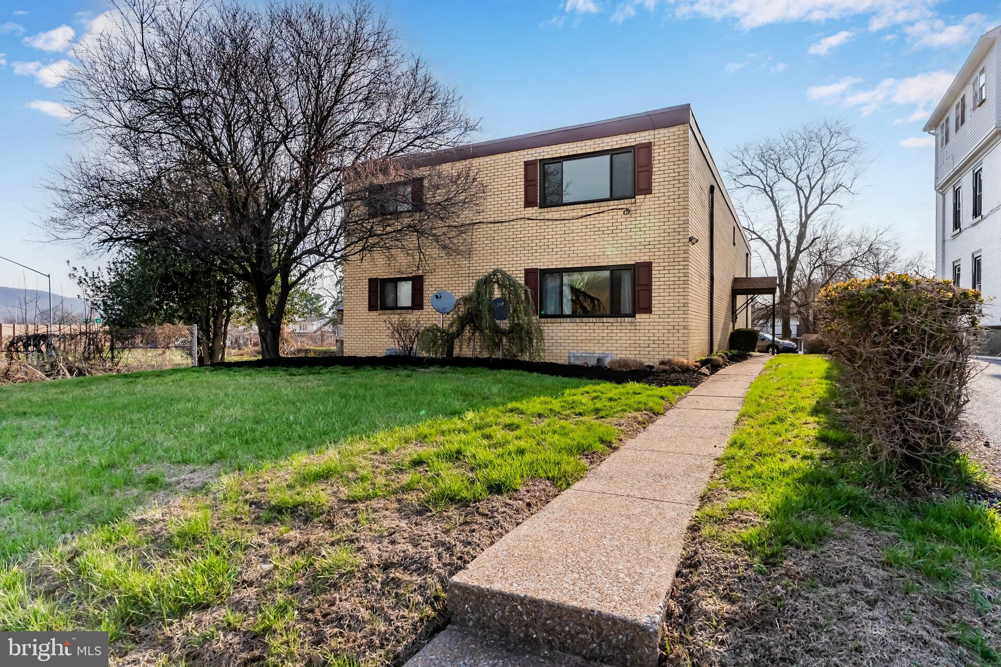 3643 Front St, Harrisburg, PA 17110