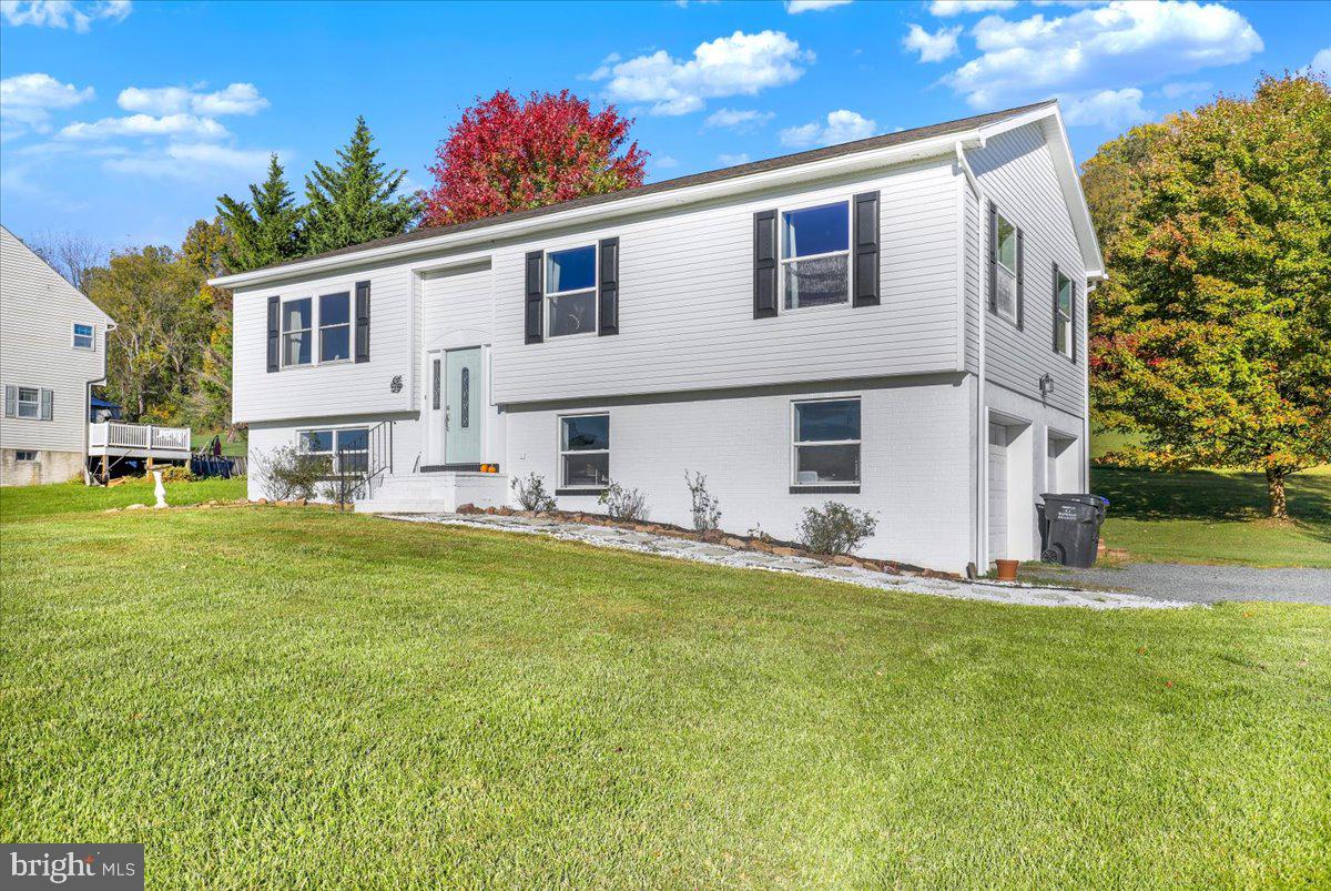 355 Furnace Rd, Birdsboro, PA 19508