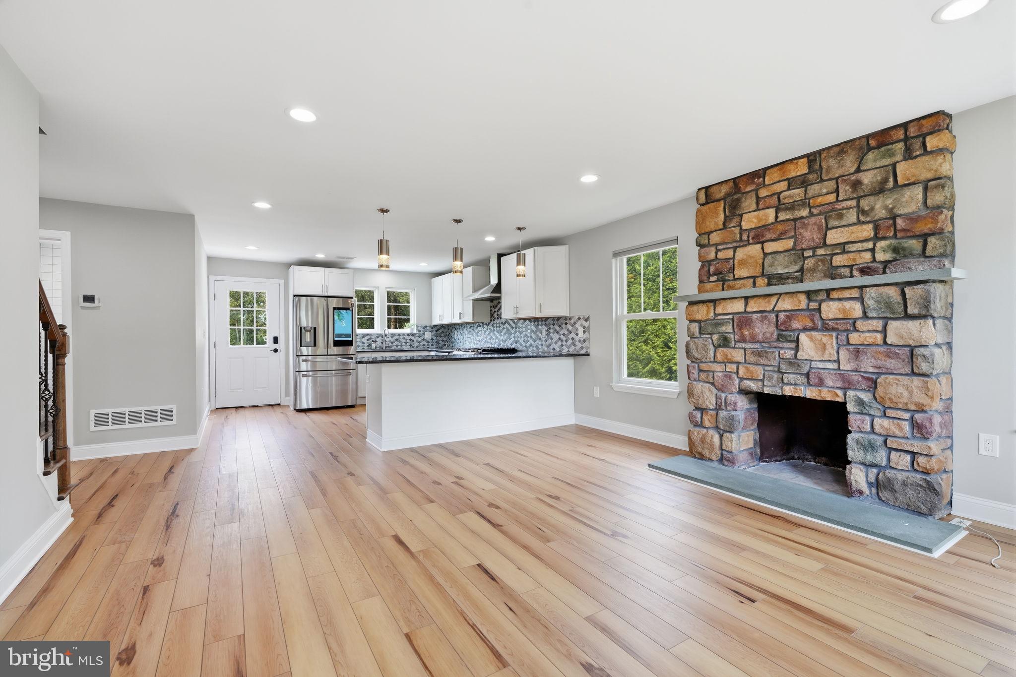 1633 Reed Rd, Pennington, NJ 08534 photo