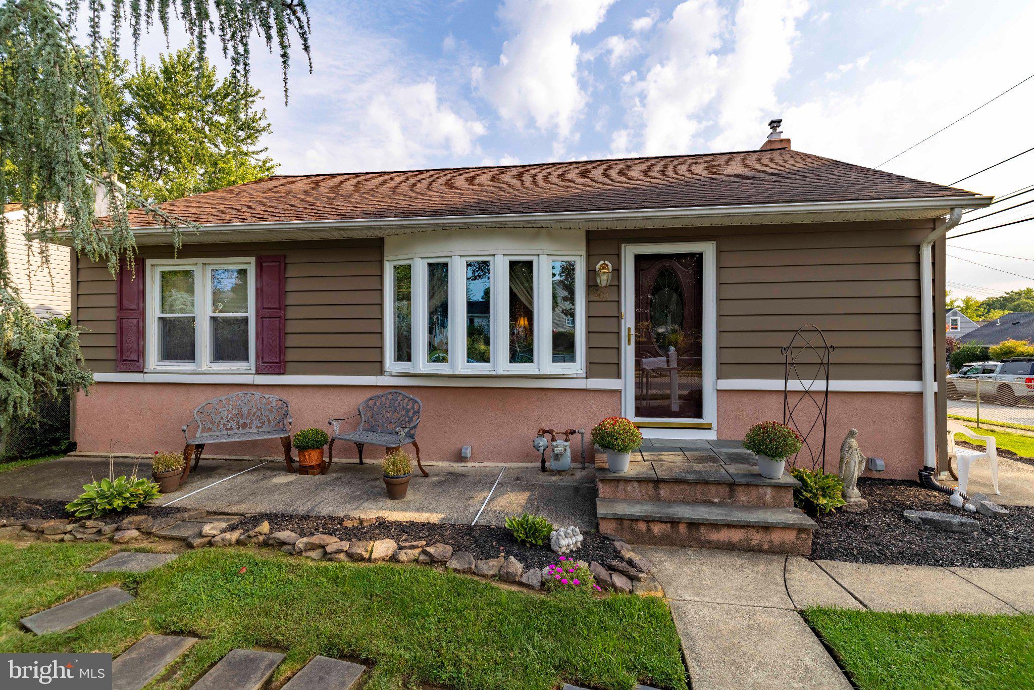 2801 Spear Ave, Glenside, PA 19038