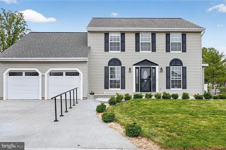4894 Concord Dr, Easton, PA 18045