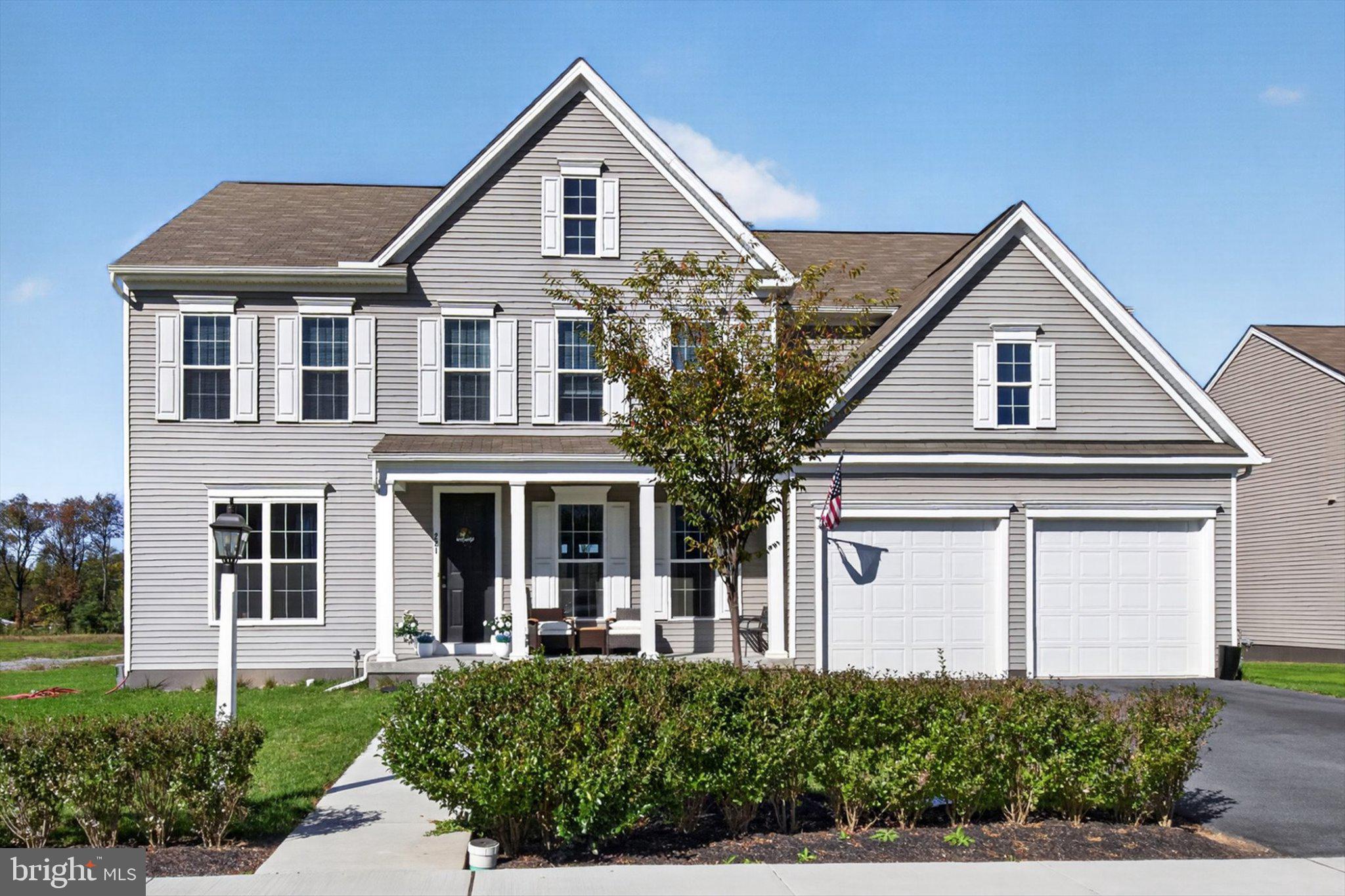 221 Moorefield St, Mechanicsburg, PA 17055