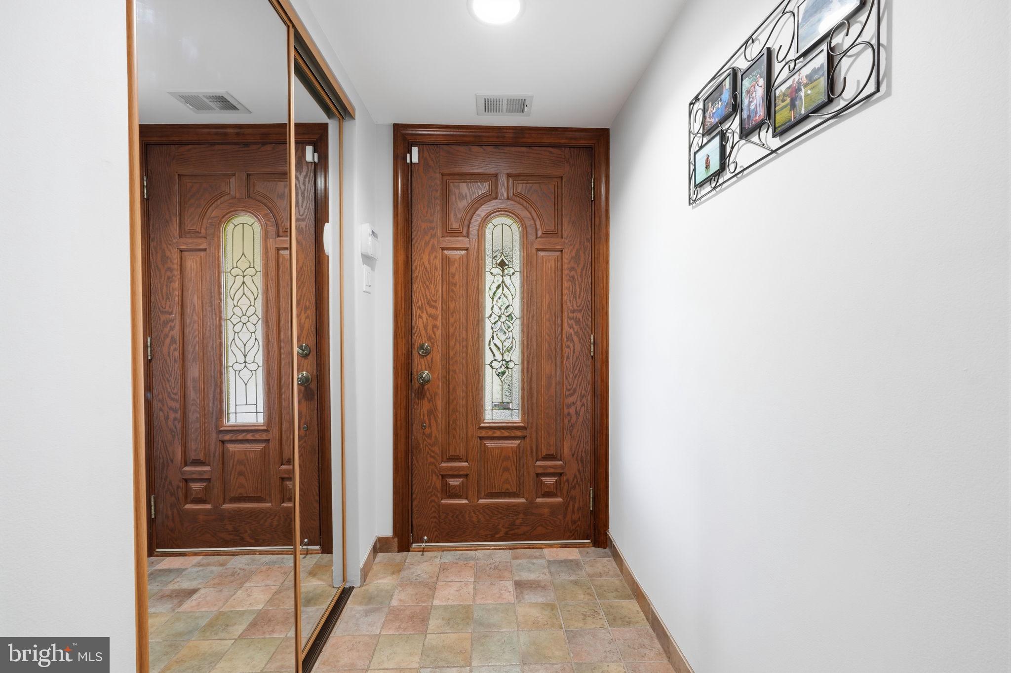 6625 Senator Ln, Bensalem, PA 19020 photo
