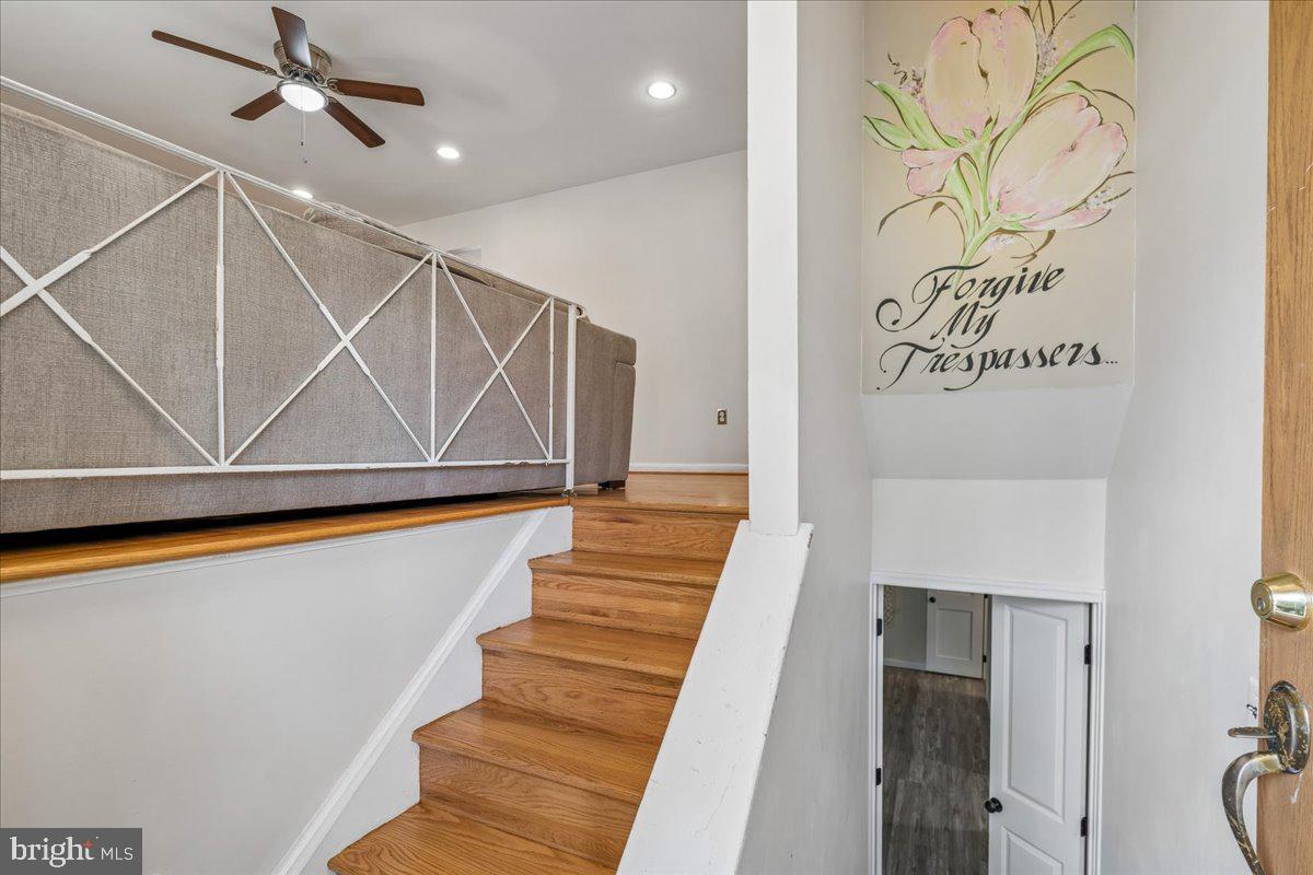 5309 Acorn Dr, Temple Hills, MD 20748 photo