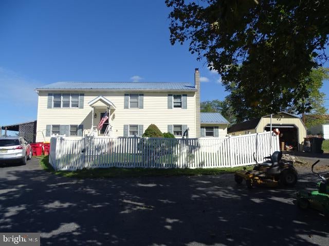 1541 Mcclures Gap Rd, Carlisle, PA 17015