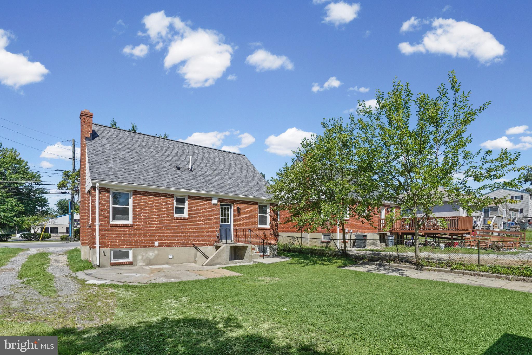 8719 Satyr Hill Rd, Parkville, MD 21234 photo