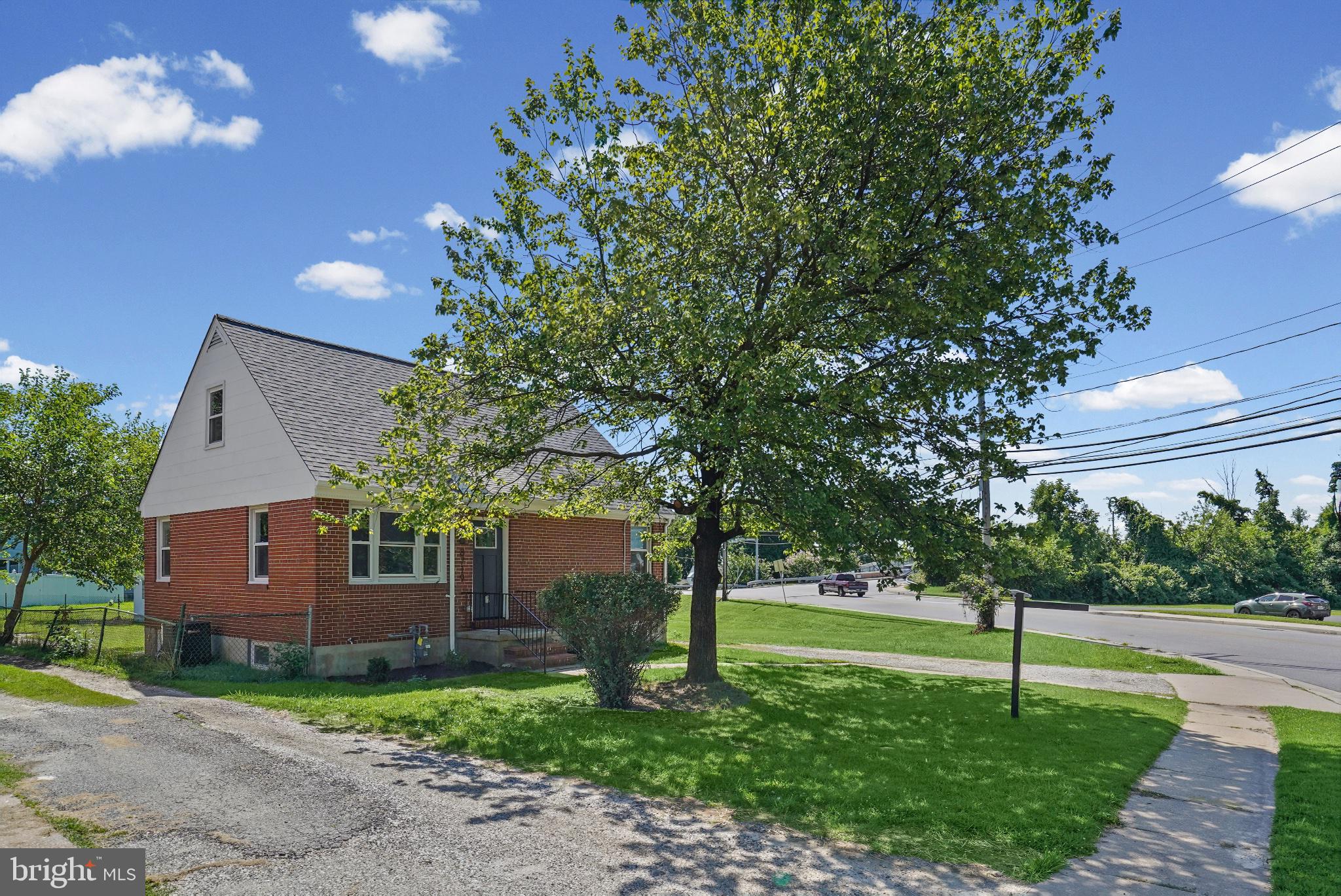 8719 Satyr Hill Rd, Parkville, MD 21234 photo