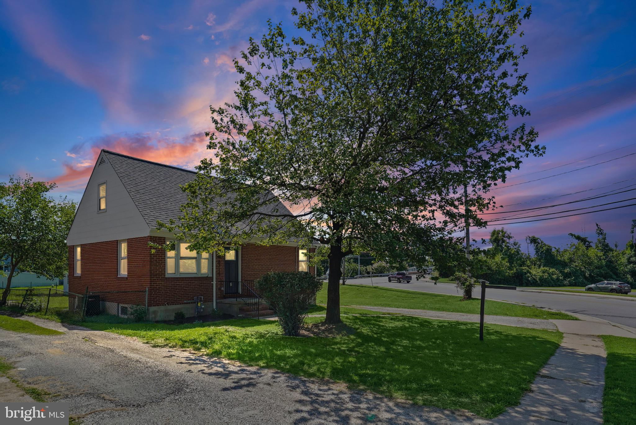 8719 Satyr Hill Rd, Parkville, MD 21234