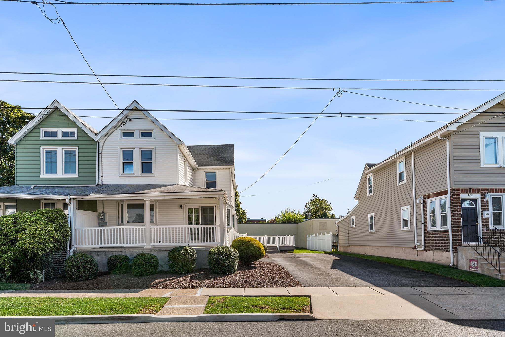 213 Saude Ave, Essington, PA 19029 photo