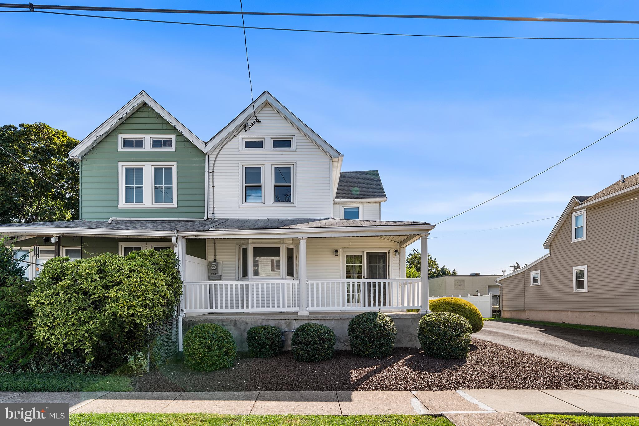 213 Saude Ave, Essington, PA 19029