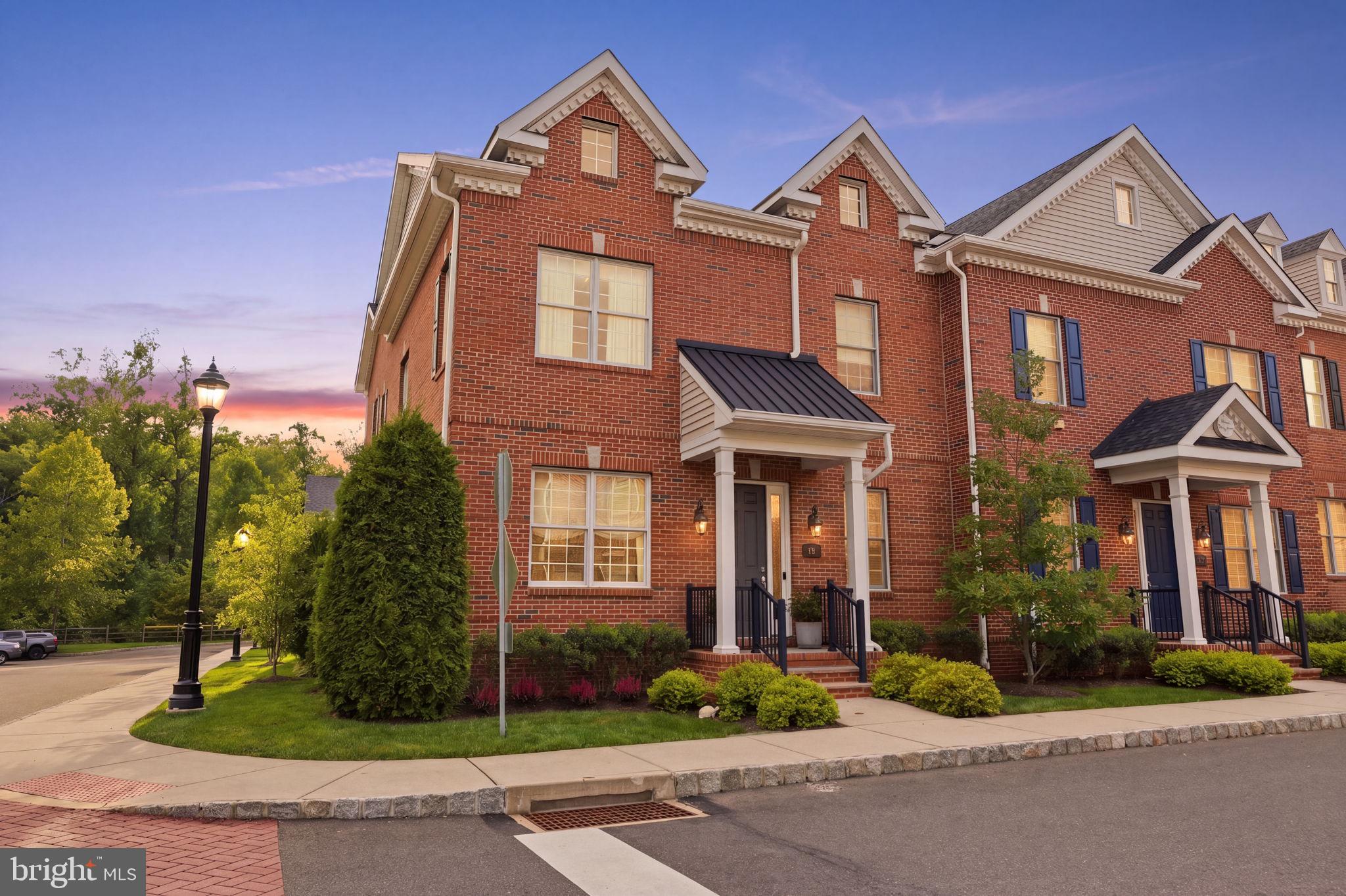80 Creekview Ln, Hadley, PA 19067