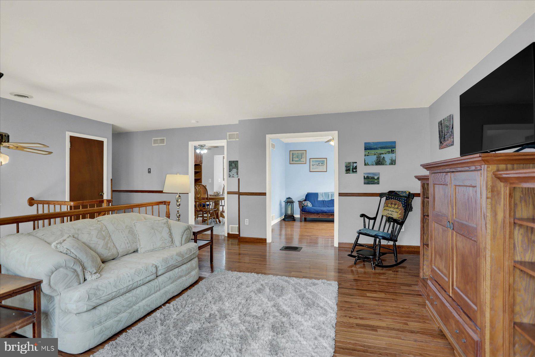 61 Sheraton Dr, Carlisle, PA 17013 photo