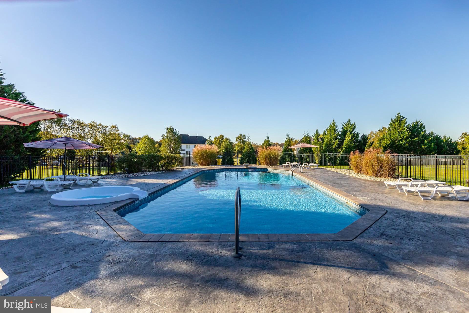 18 Morning Glory Cir, Mullica Hill, NJ 08062 photo