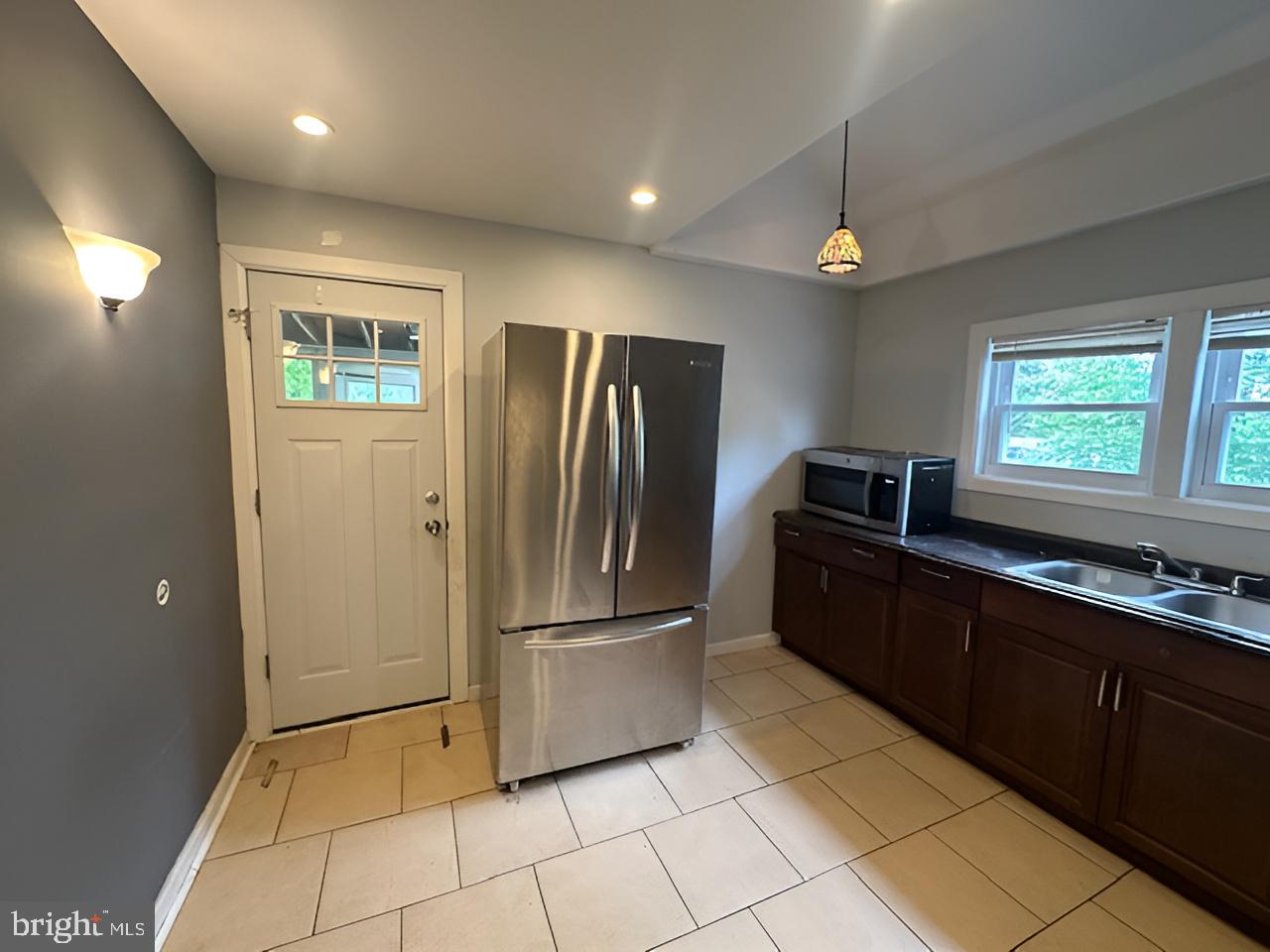 20 Mabel St, Trenton, NJ 08638 photo