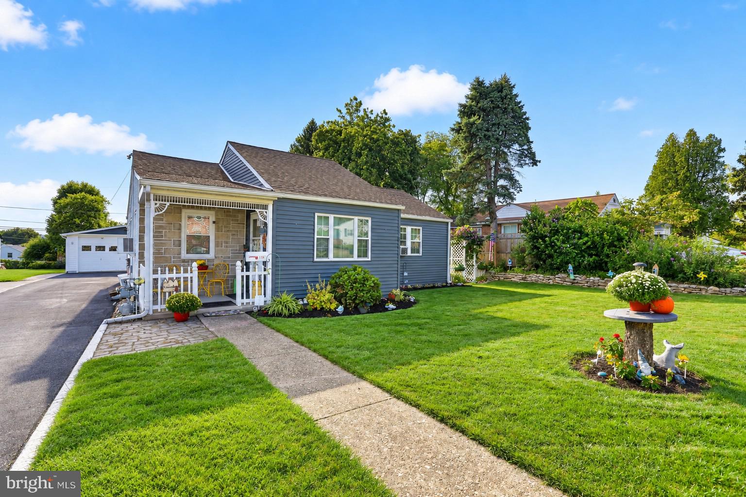 135 Hillview Rd, King Of Prussia, PA 19406