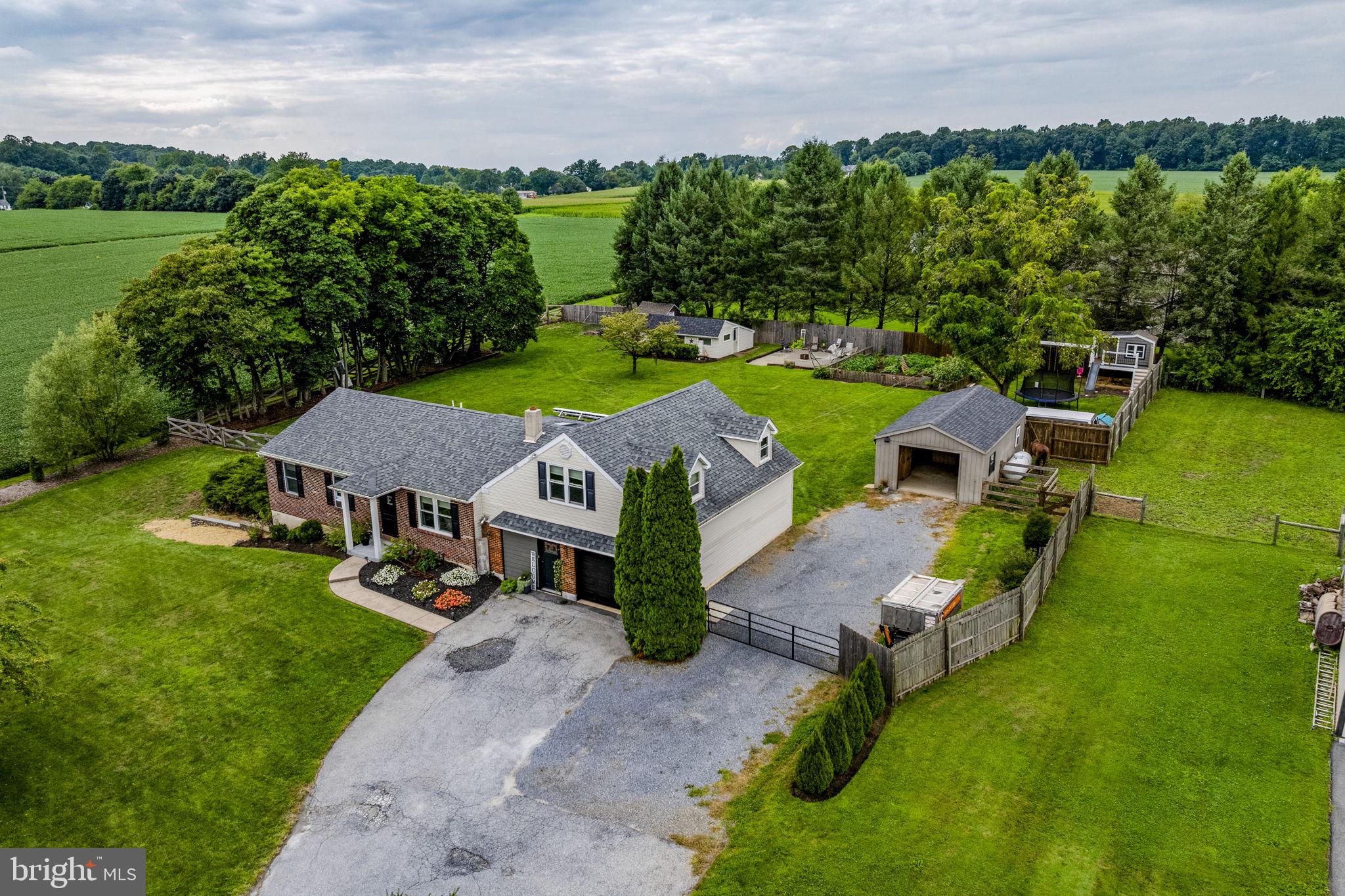 333 Sandy Hill Rd, Coatesville, PA 19320