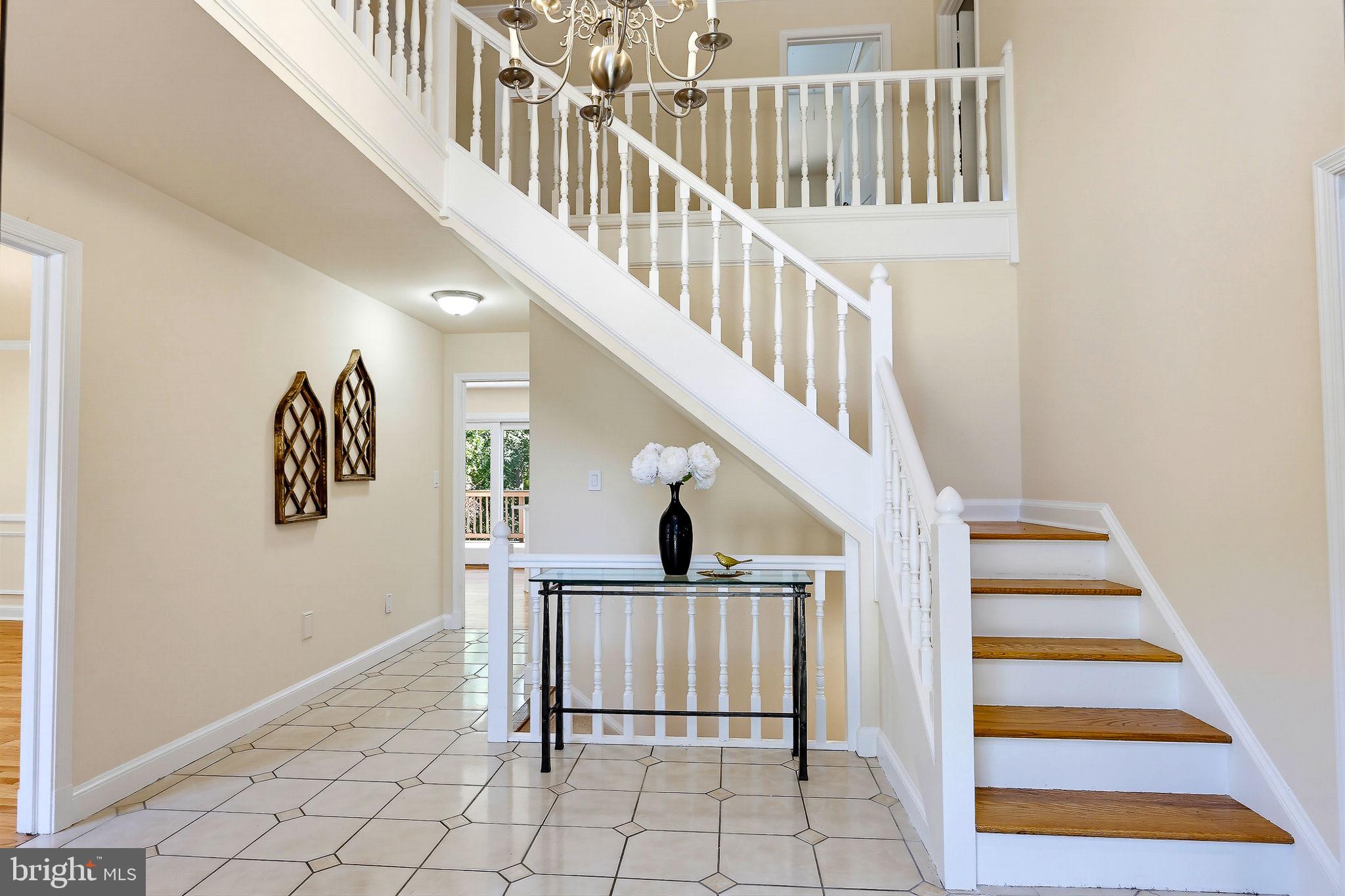 10105 Sorrel Ave, Potomac, MD 20854 photo