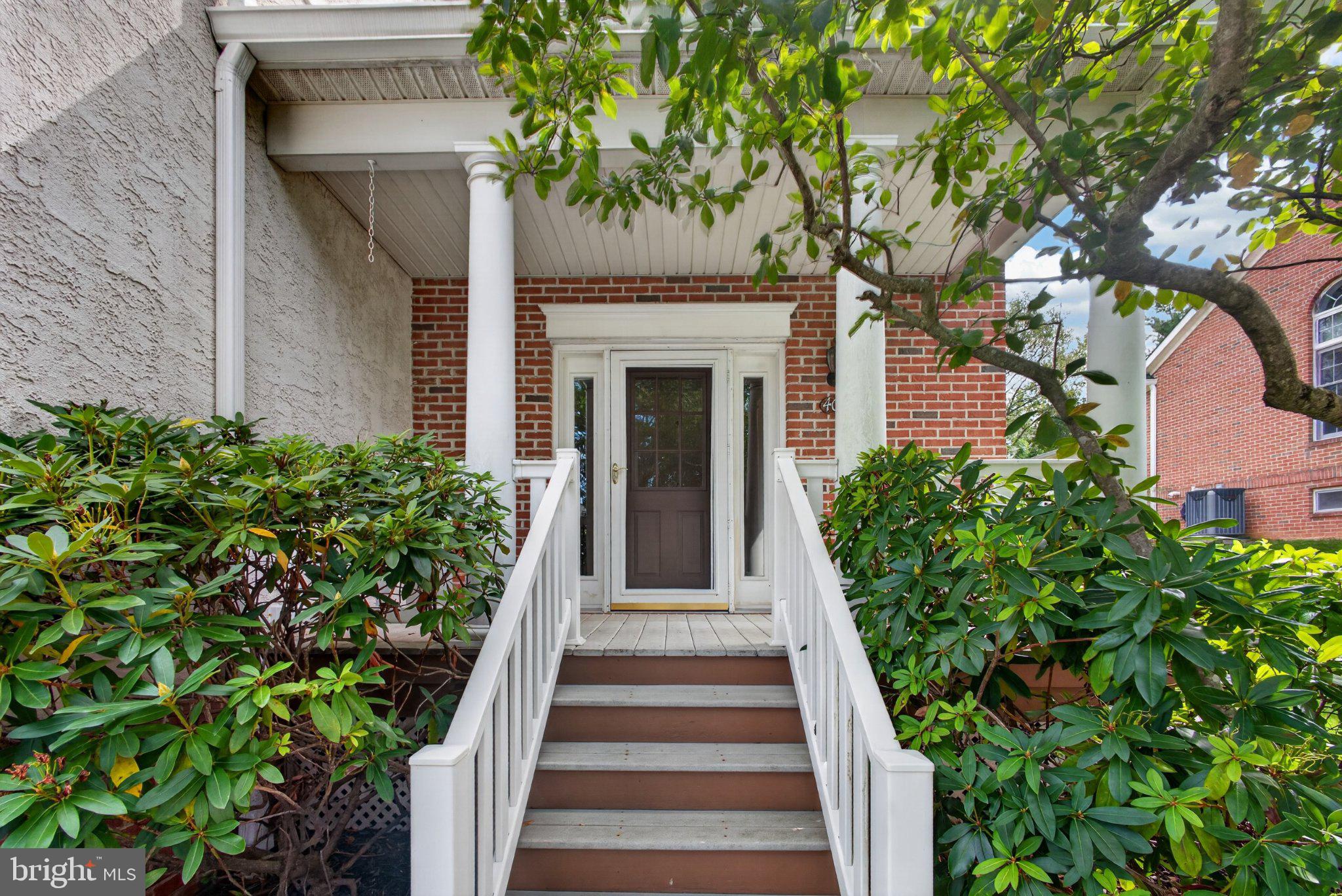 405 Vineyard Ln, Downingtown, PA 19335 photo