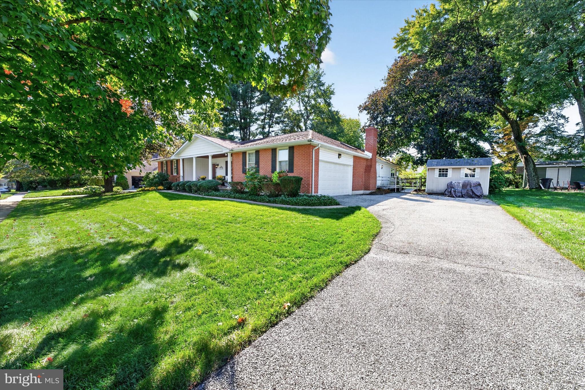 2404 Newton Rd, Wilmington, DE 19810 photo