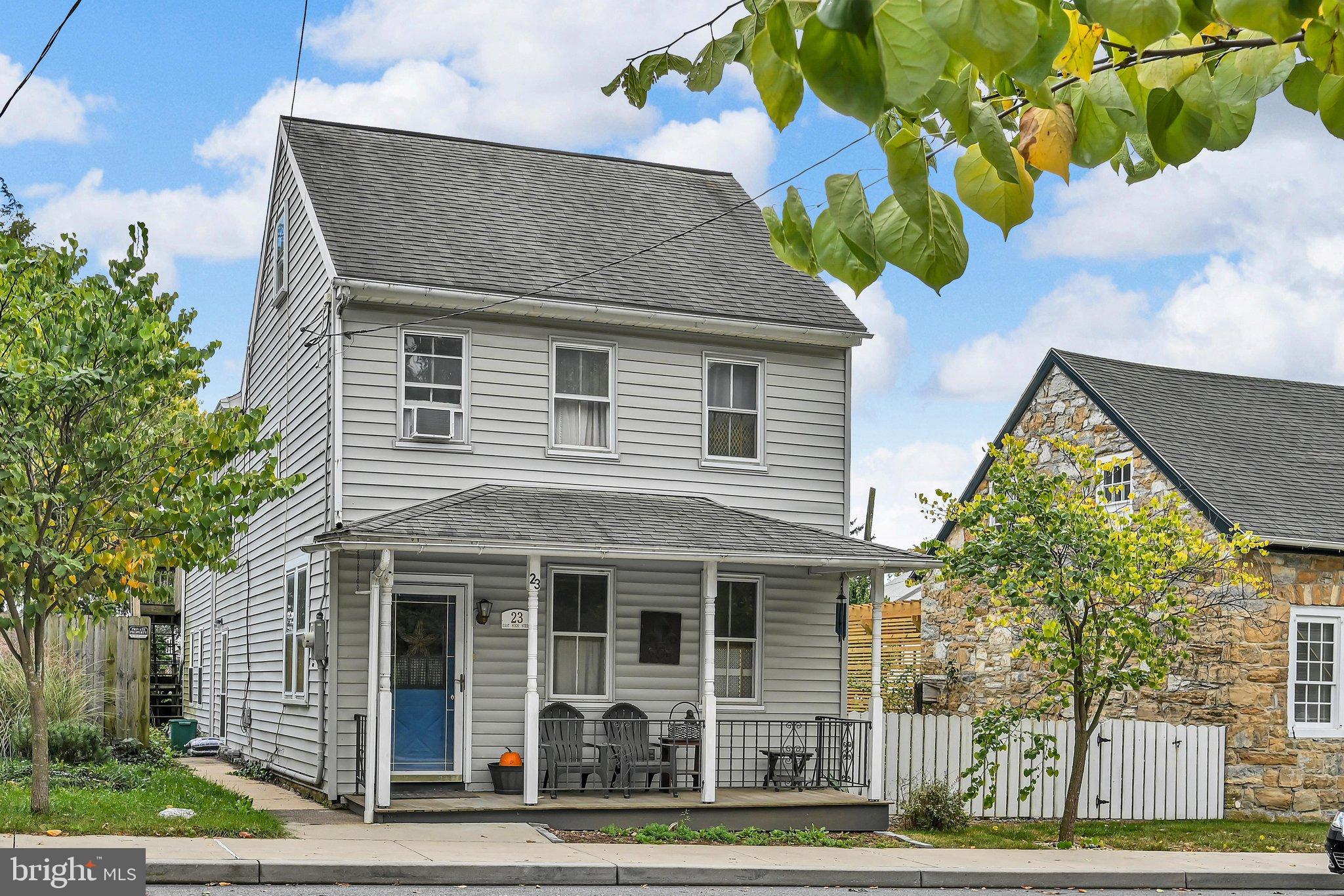 23 High St, Maytown, PA 17550
