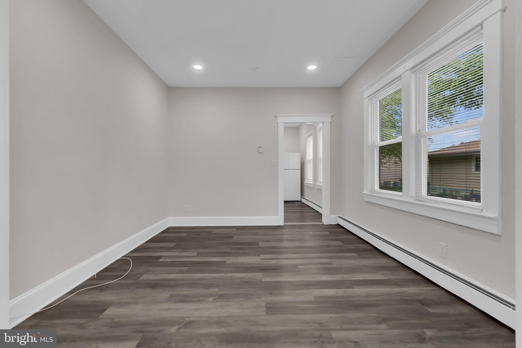 28 Victoria Ave, Spotswood, NJ 08884 photo