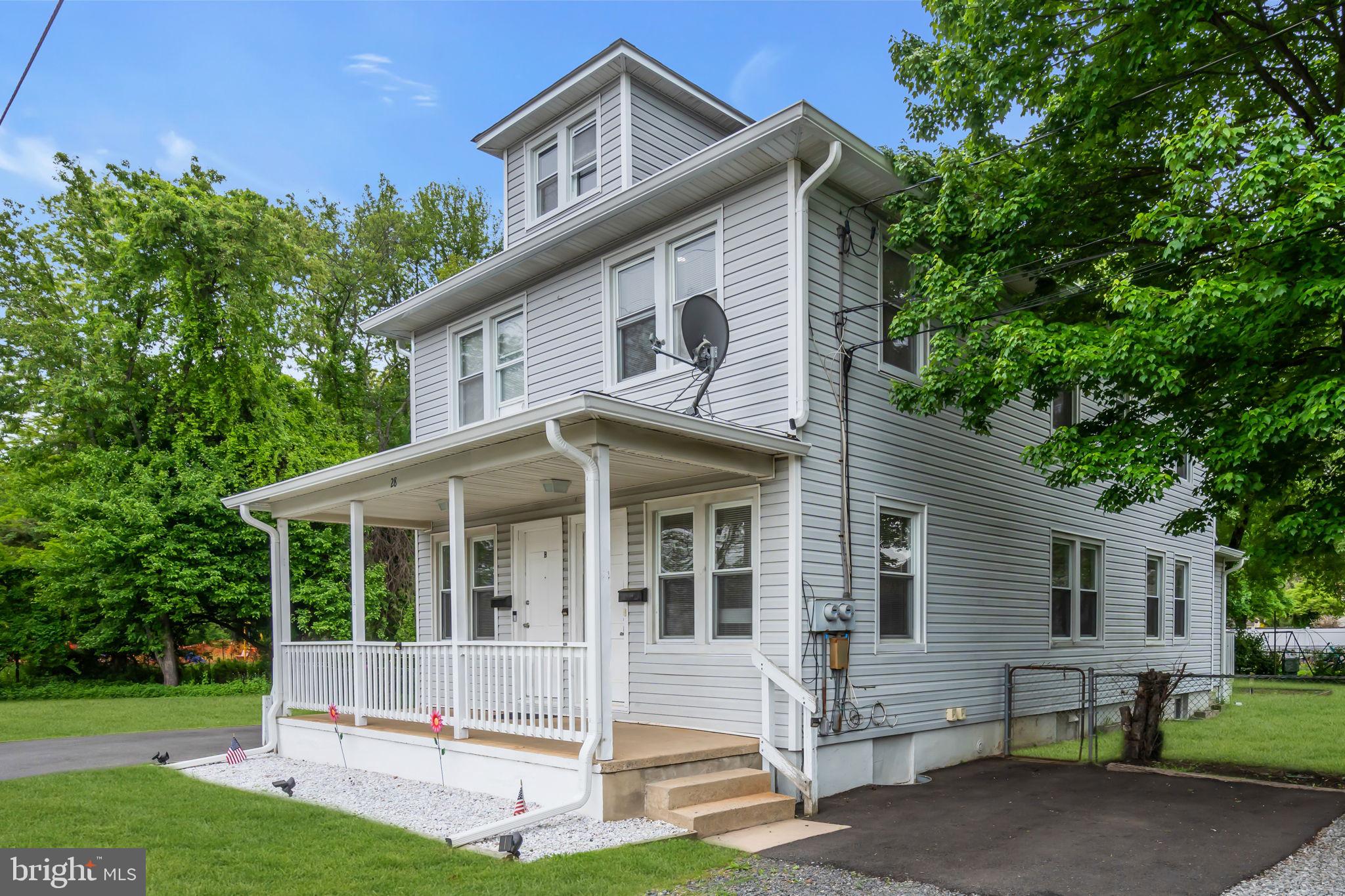 28 Victoria Ave, Spotswood, NJ 08884 photo