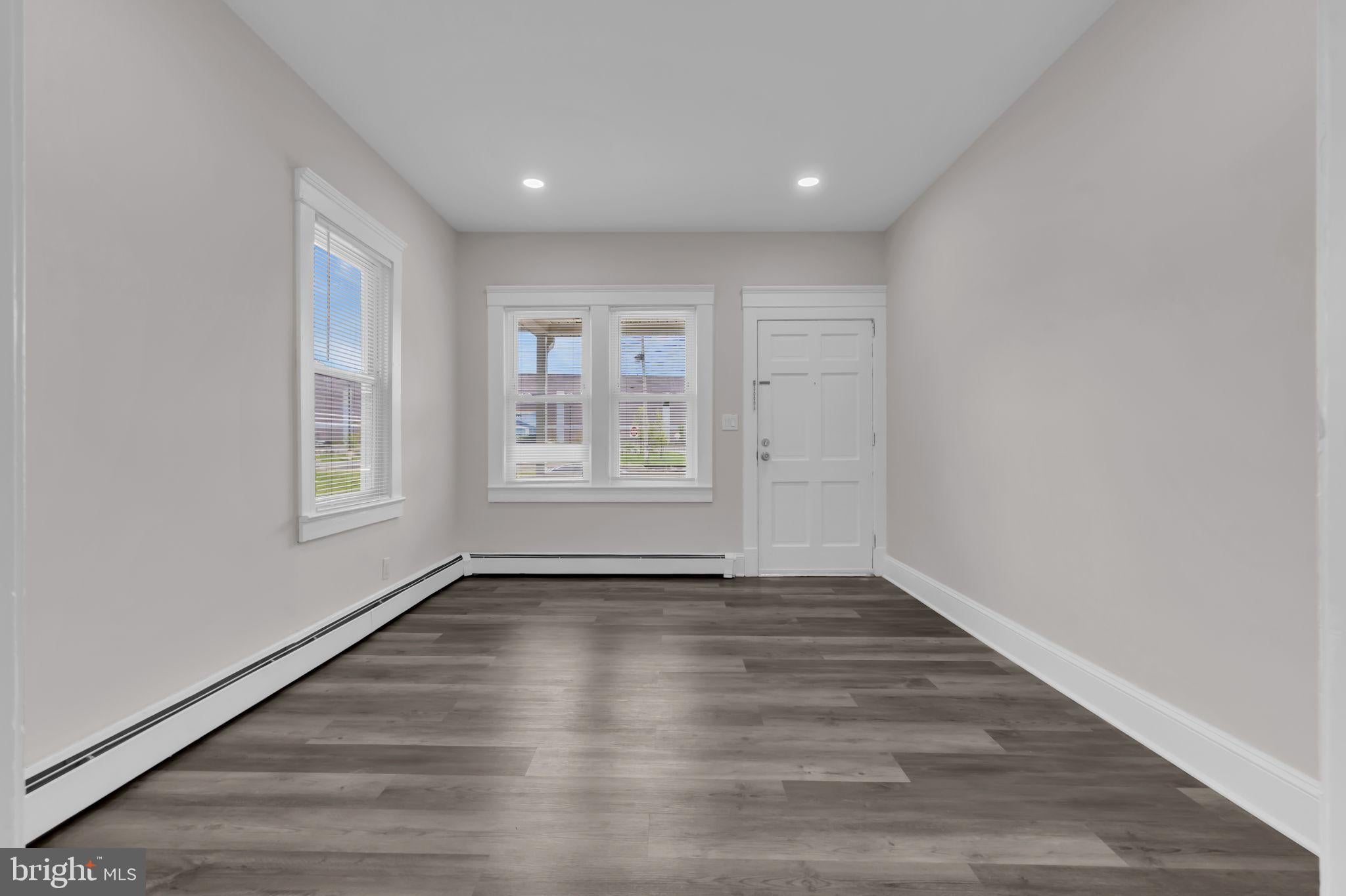 28 Victoria Ave, Spotswood, NJ 08884 photo
