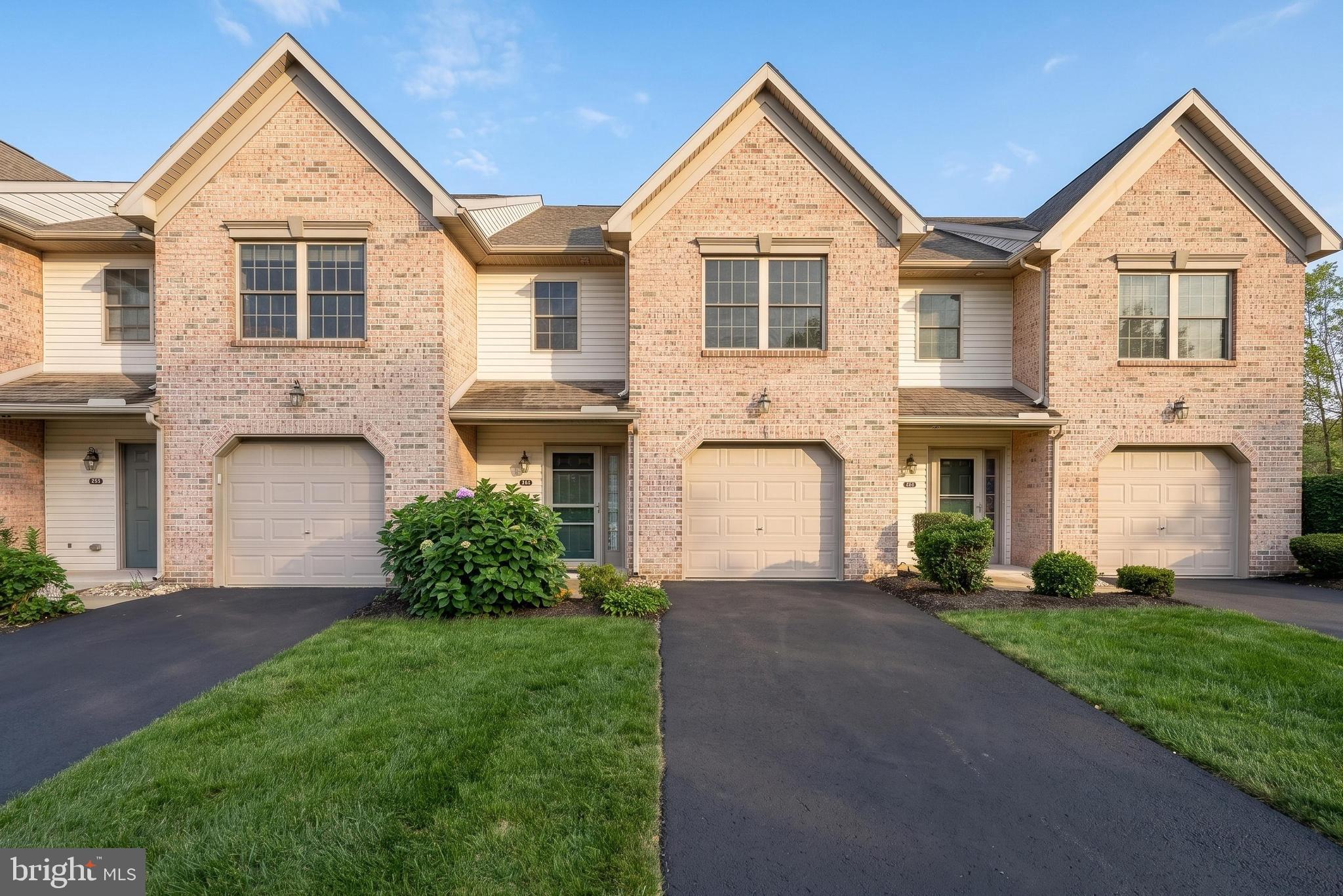 174 Melbourne Ln, Mechanicsburg, PA 17055 photo