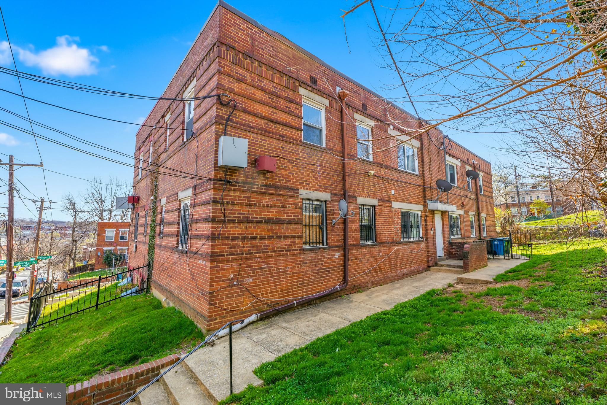 46 Forrester St, Washington, DC 20032