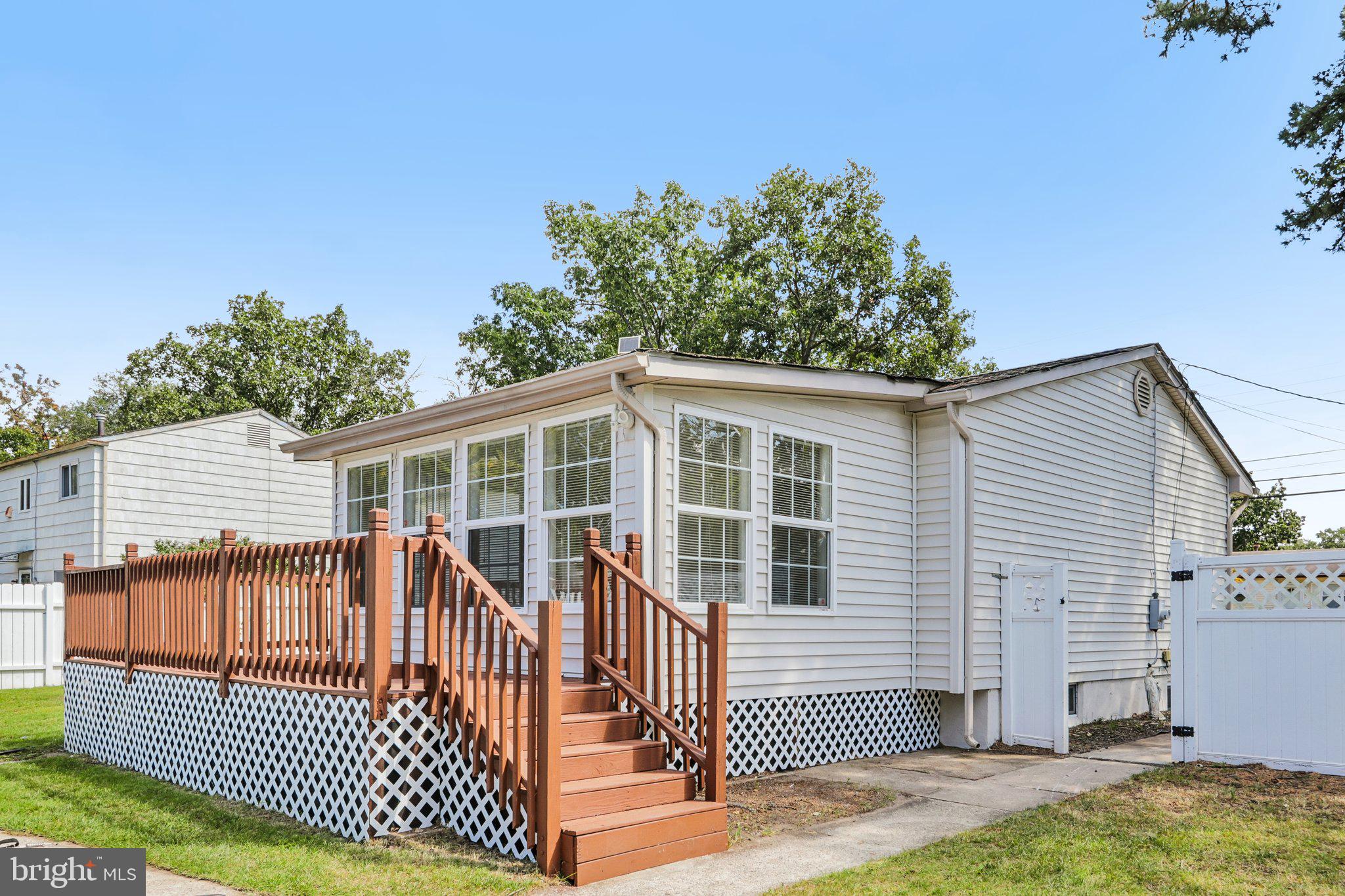 512 Brian Ave, Millville, NJ 08332 photo