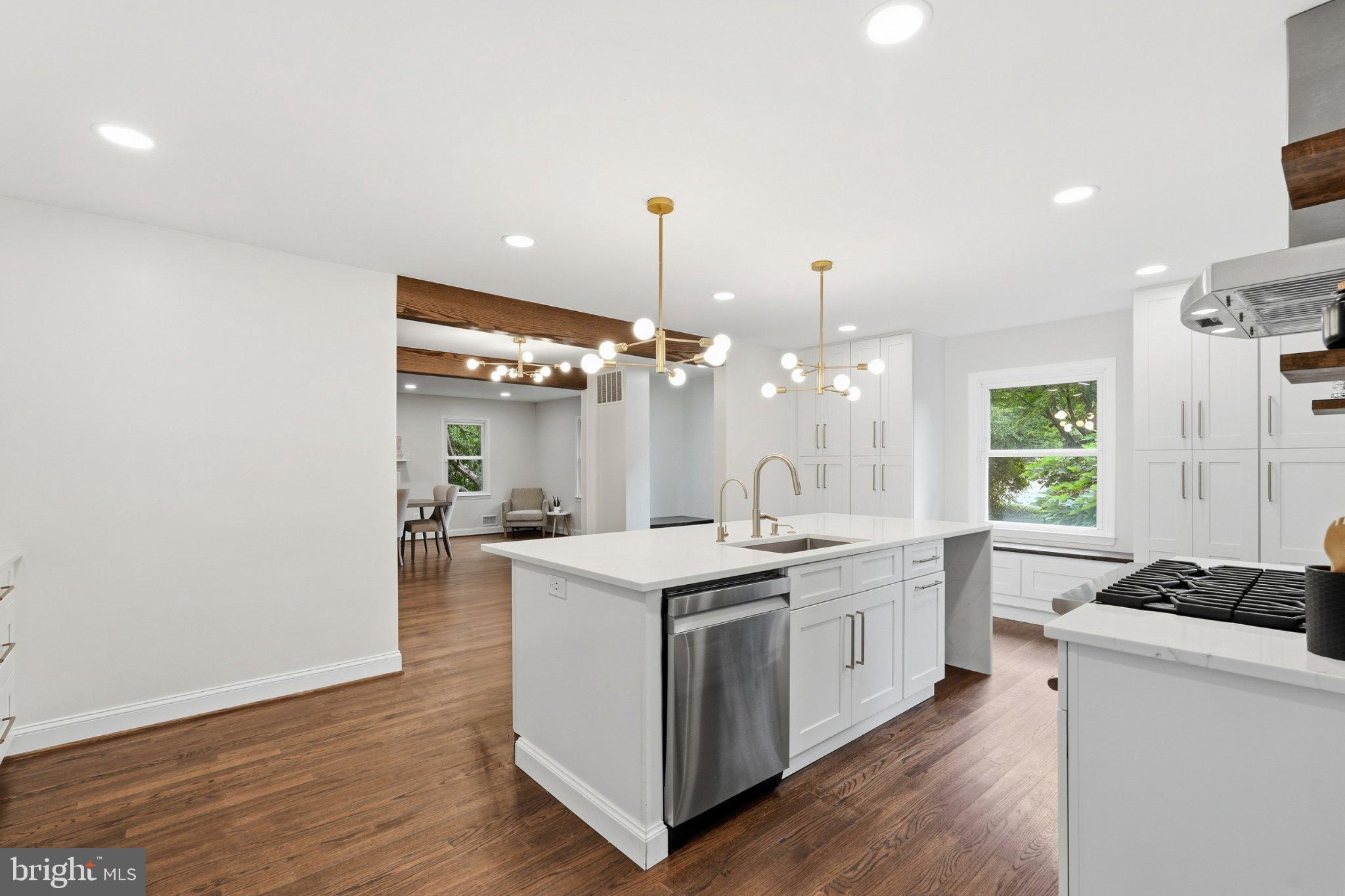 7620 Winterberry Pl, Bethesda, MD 20817 photo