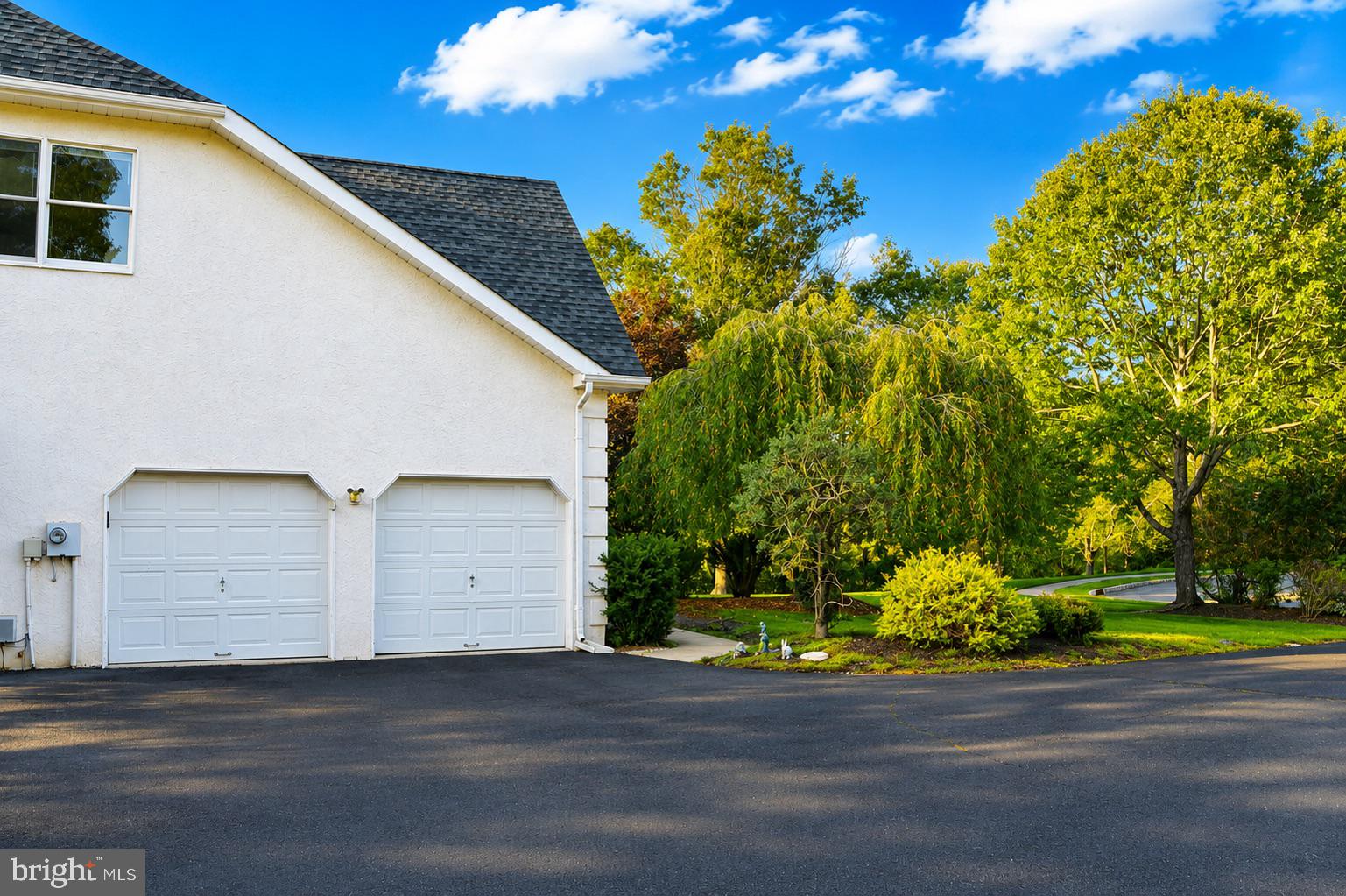 12 Brockton, Ringoes, NJ 08551 photo