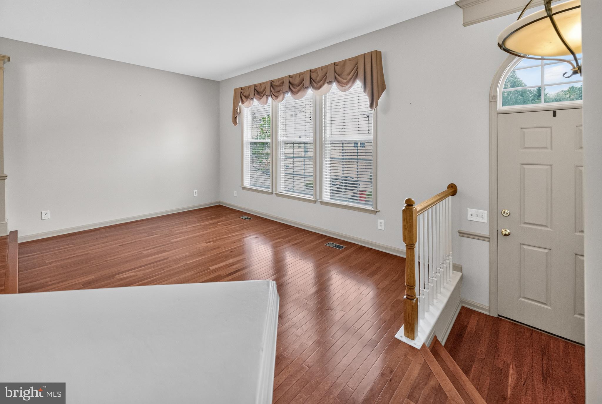 32 Charter Oak Ct, Doylestown, PA 18901 photo