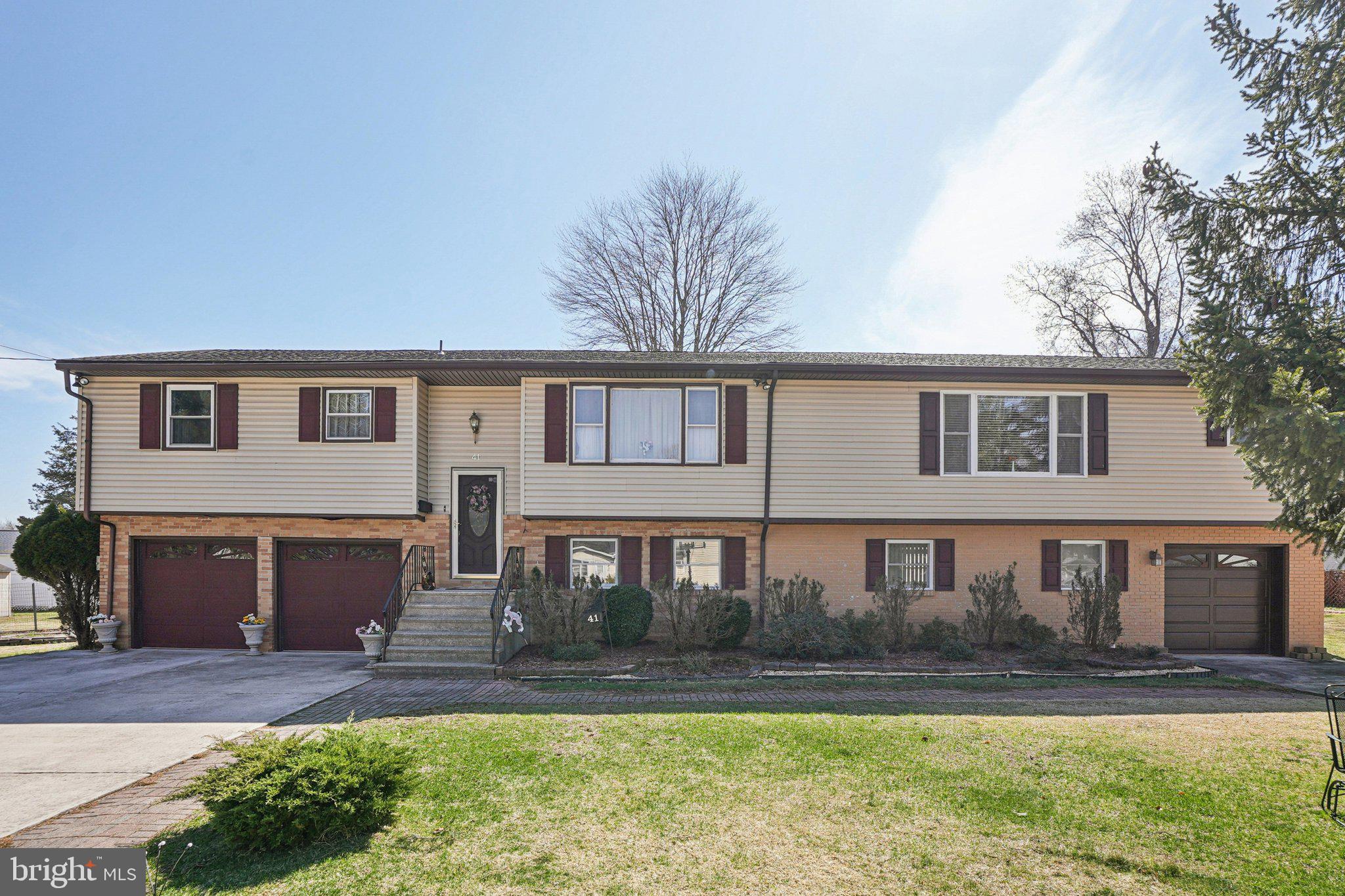 41 Harding, Ewan, NJ 08618