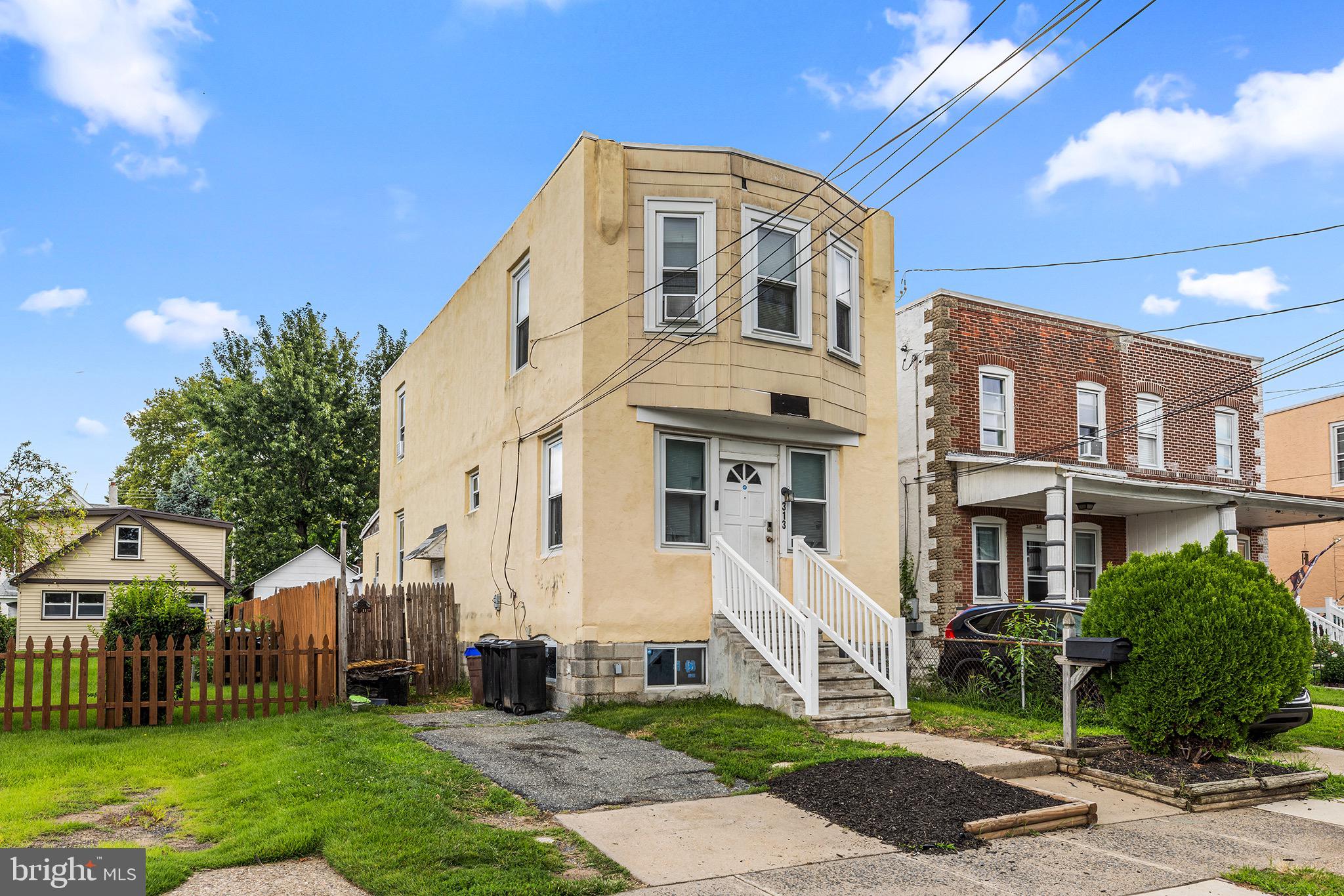 313 Seminole St, Essington, PA 19029 photo