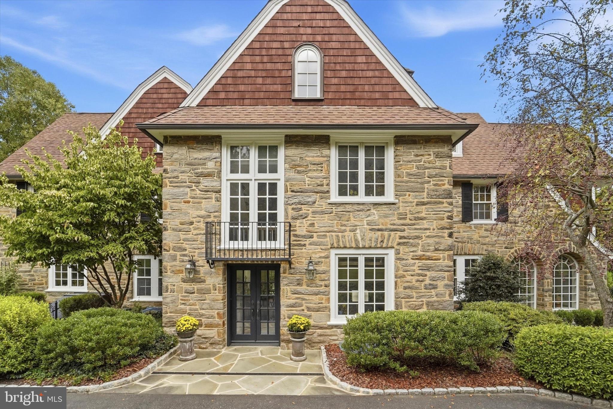 1380 Gilbert Rd, Meadowbrook, PA 19046