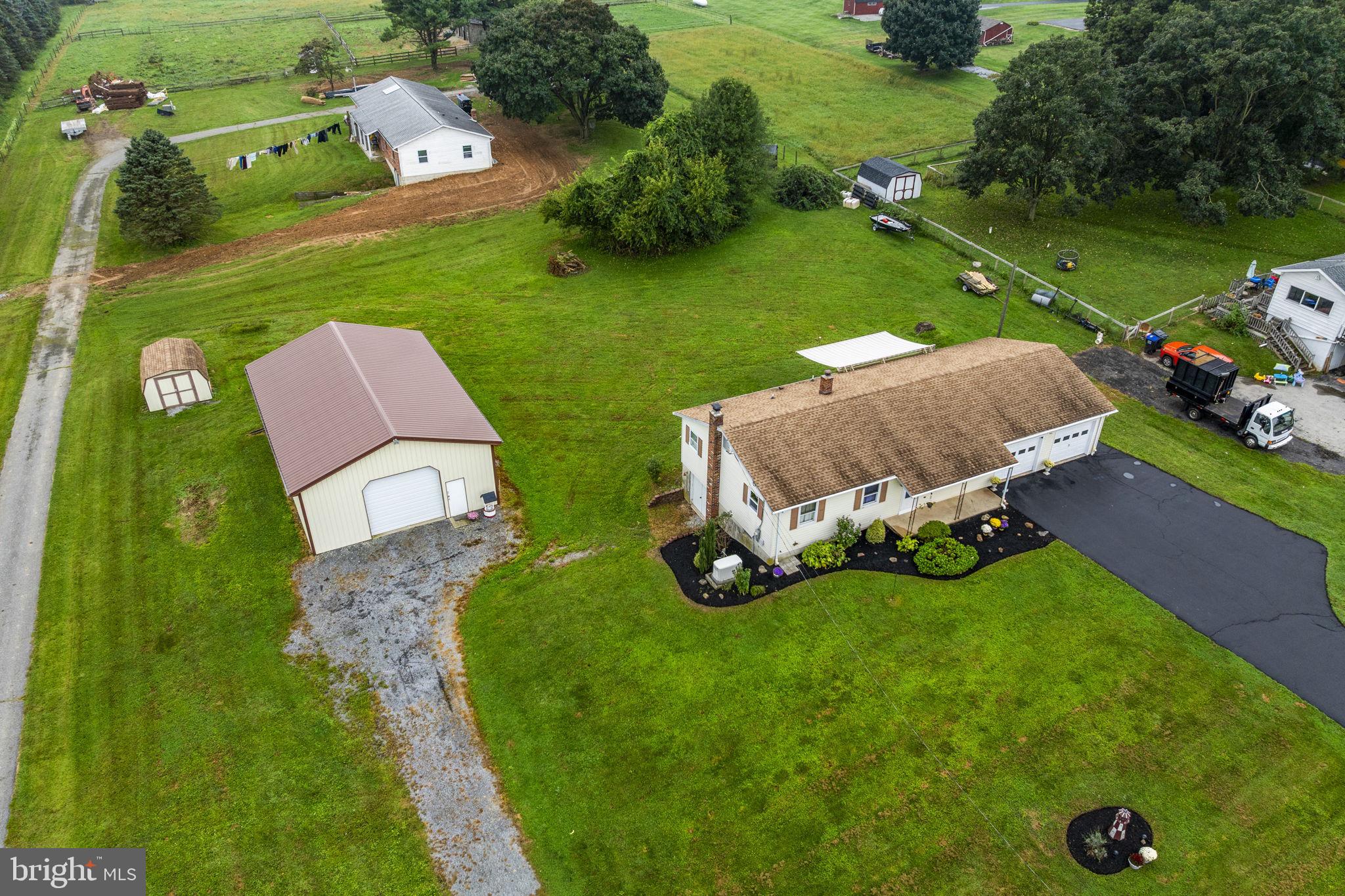 3707 Newark Rd, Cochranville, PA 19330