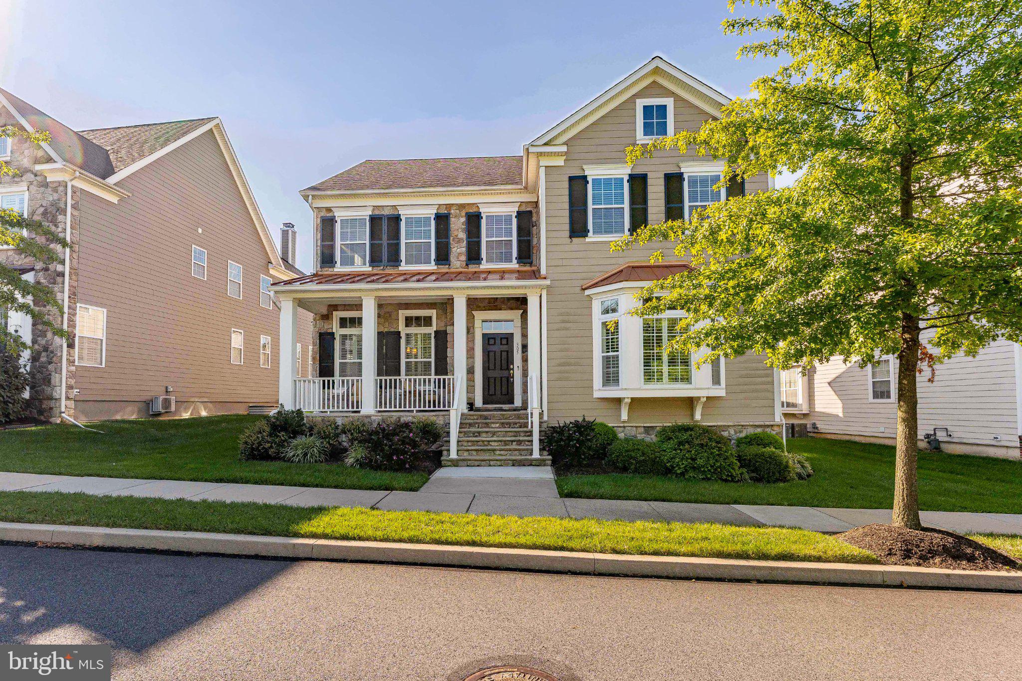 305 Quigley Dr, Malvern, PA 19355