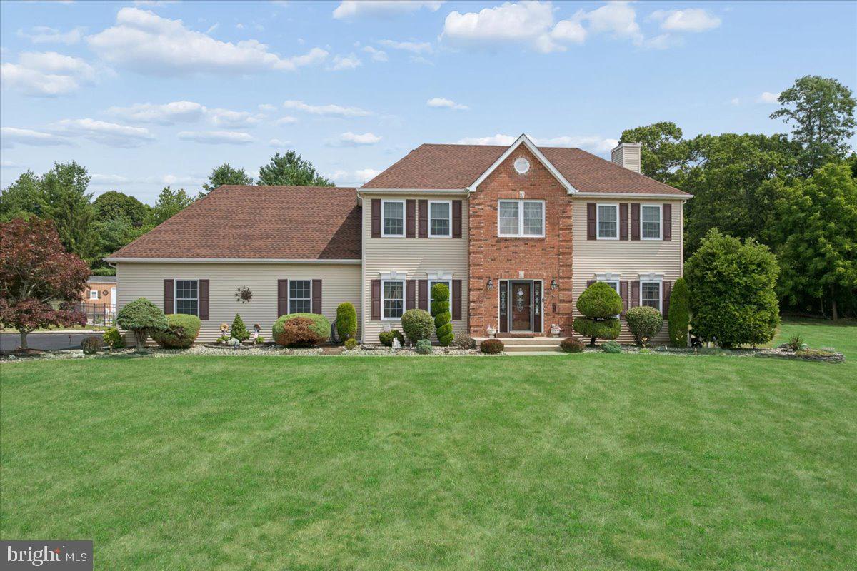 5 Hartnett Way, Millstone Twp, NJ 08510