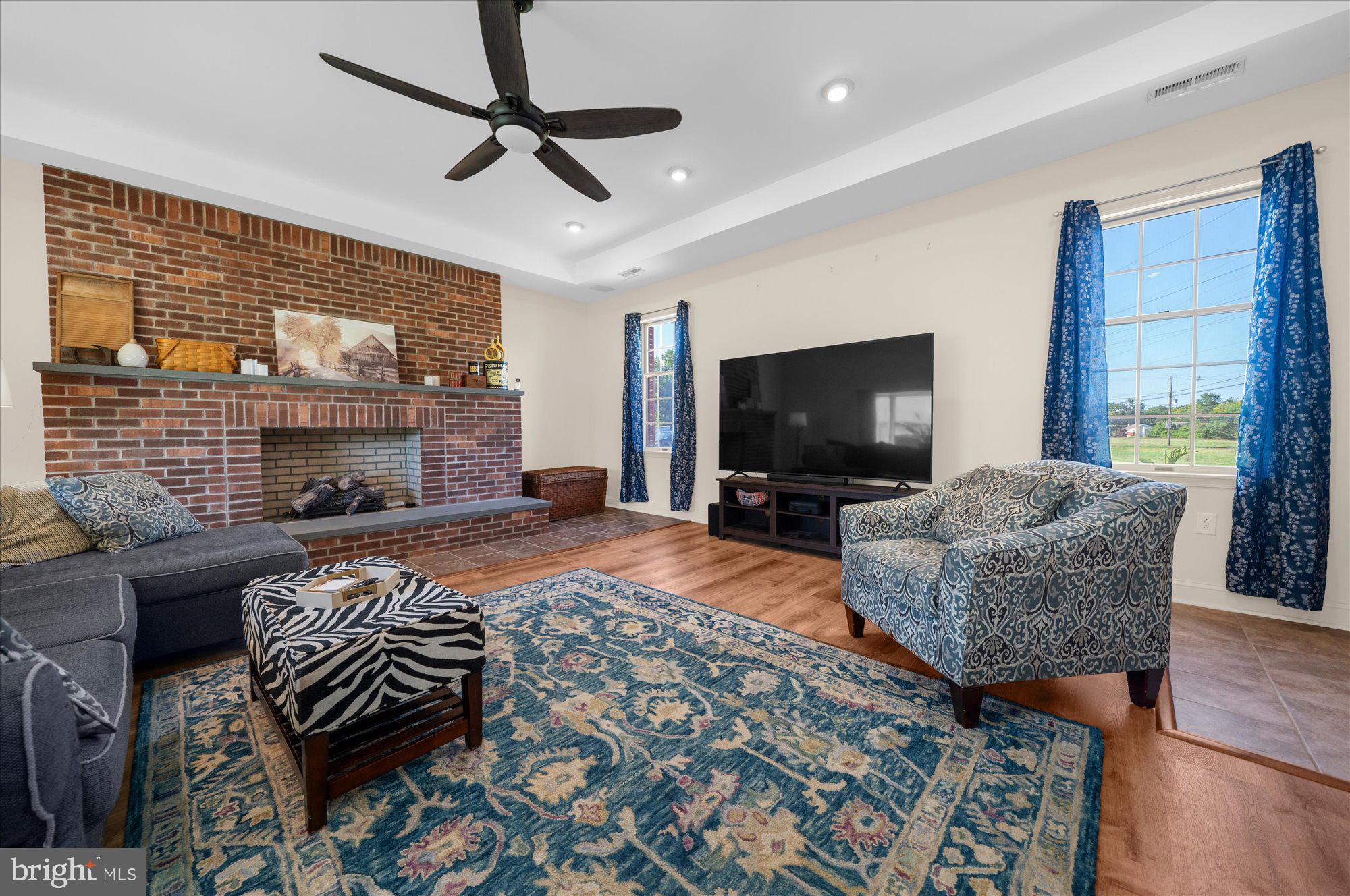 735 E Township Line Rd, Blue Bell, PA 19422 photo