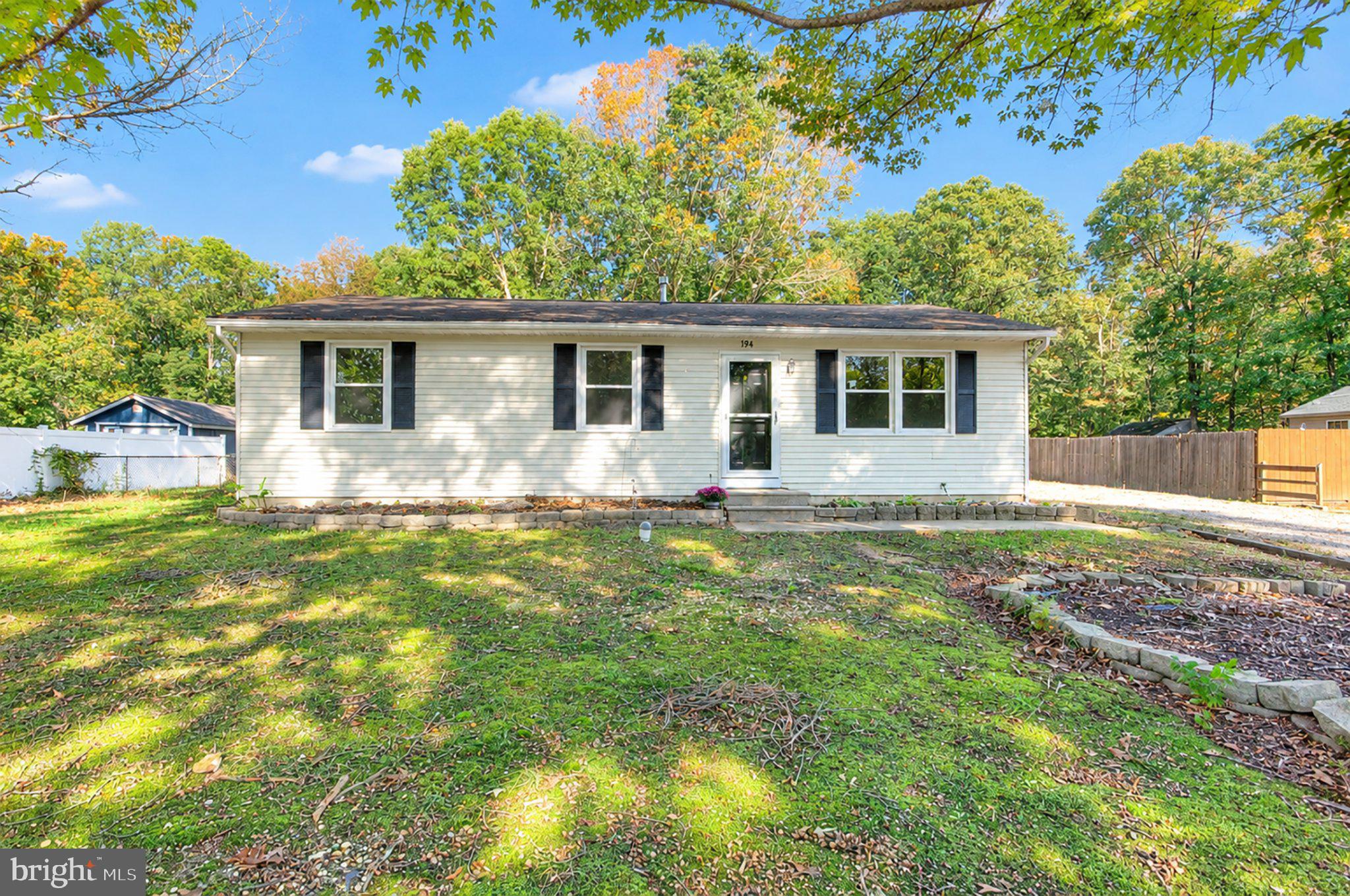 194 Lakeview Ave, Franklinville, NJ 08322