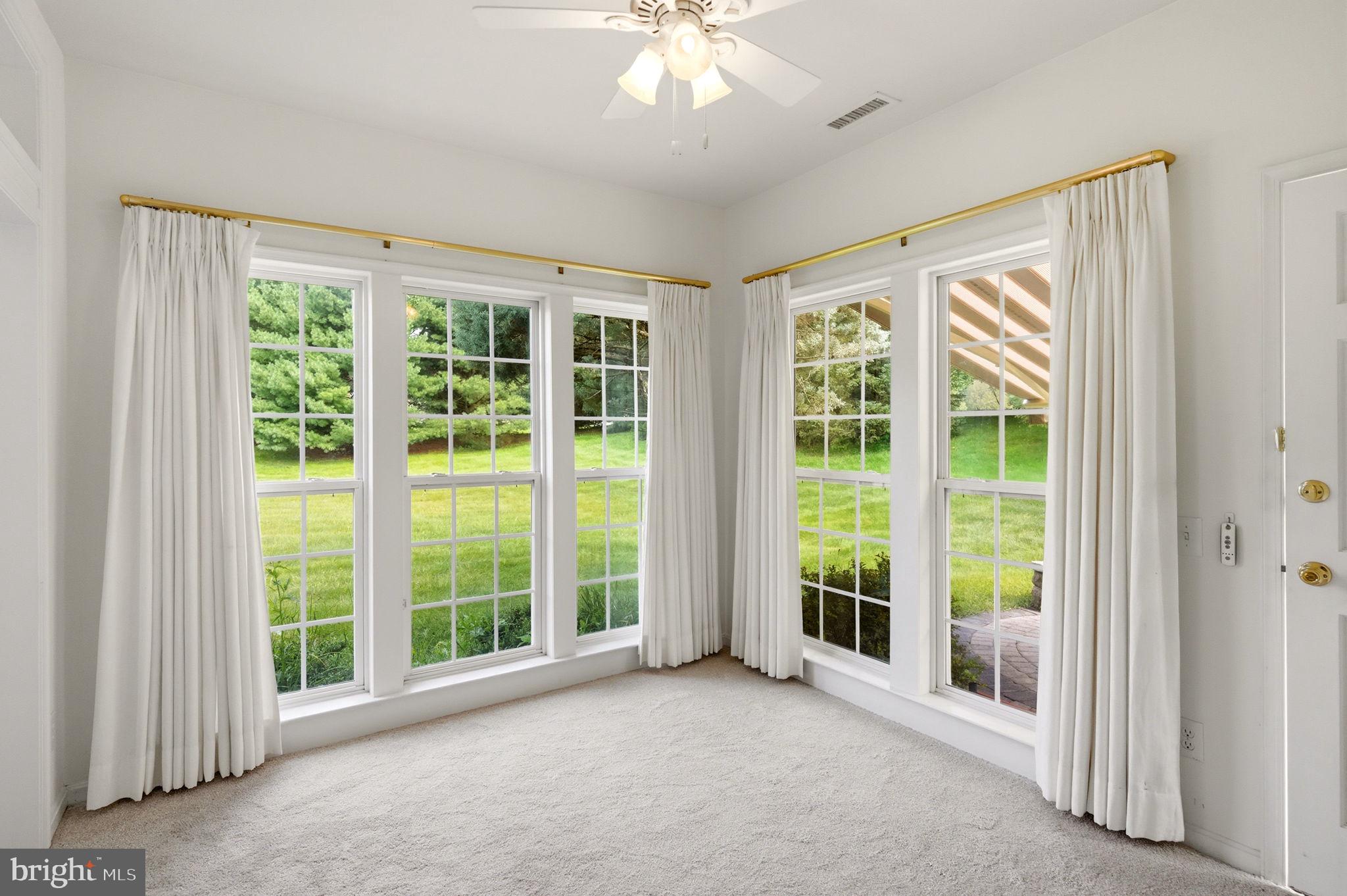 108 Petunia Dr, Kennett Square, PA 19348 photo