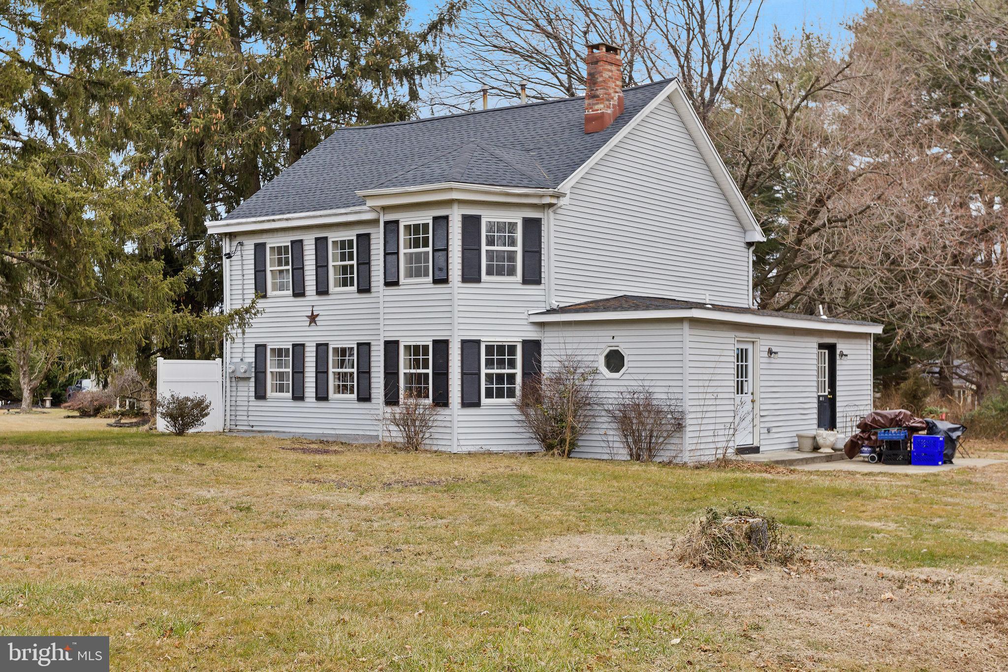 100 Robbinsville Allentown Rd, Robbinsville, NJ 08691