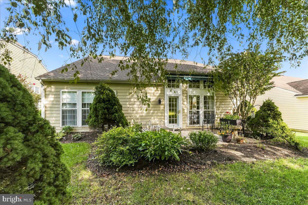219 Katsura Dr, Kennett Square, PA 19348 photo