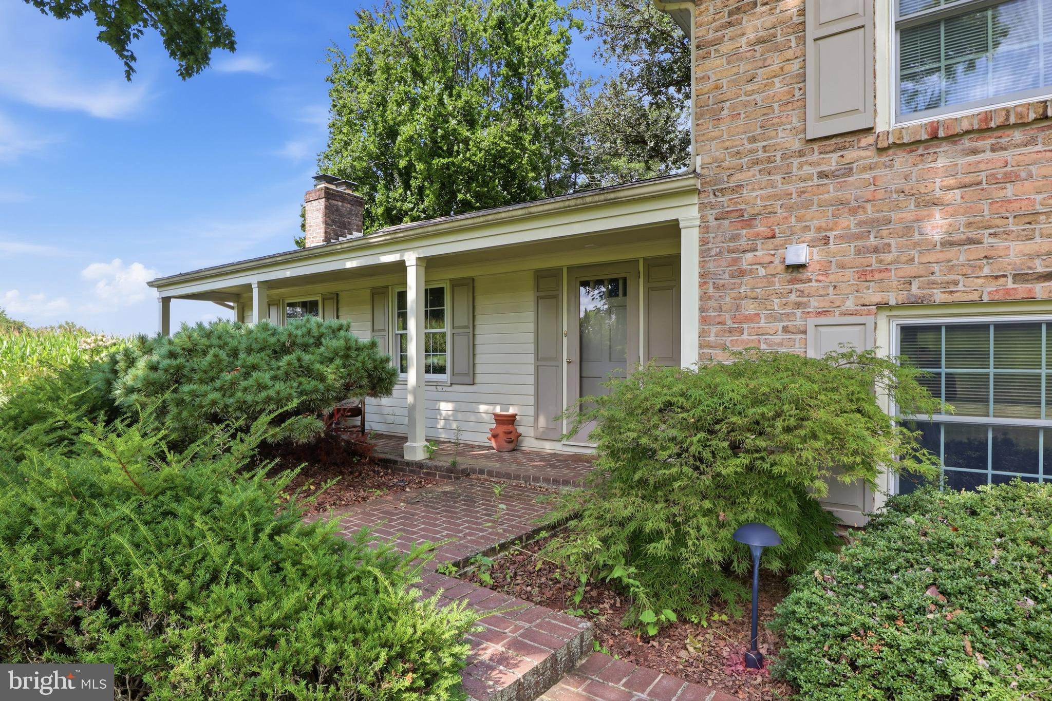 200 S 8th St, Mount Wolf, PA 17347 photo